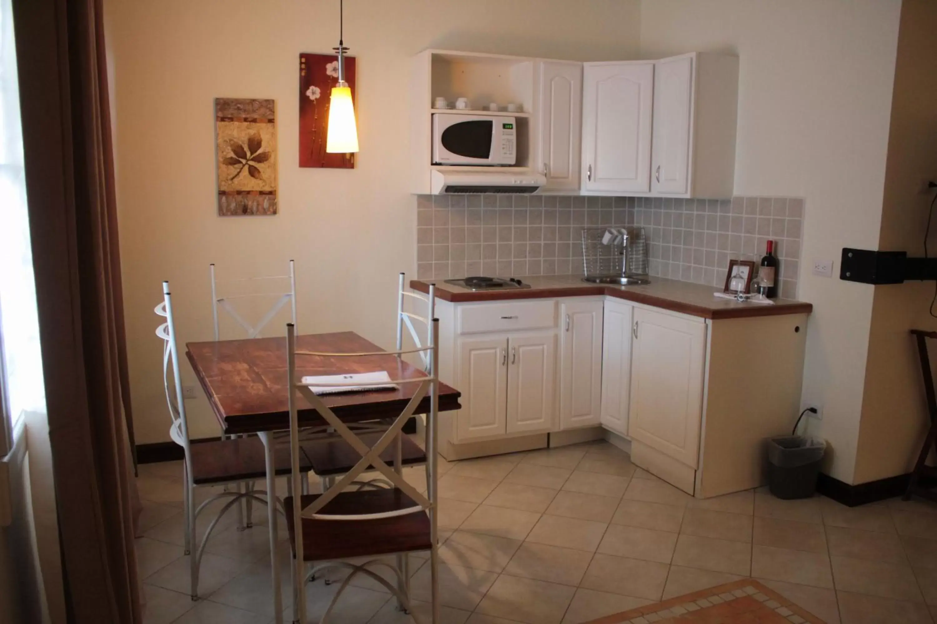 Kitchen or kitchenette, Kitchen/Kitchenette in Hotel Luisiana