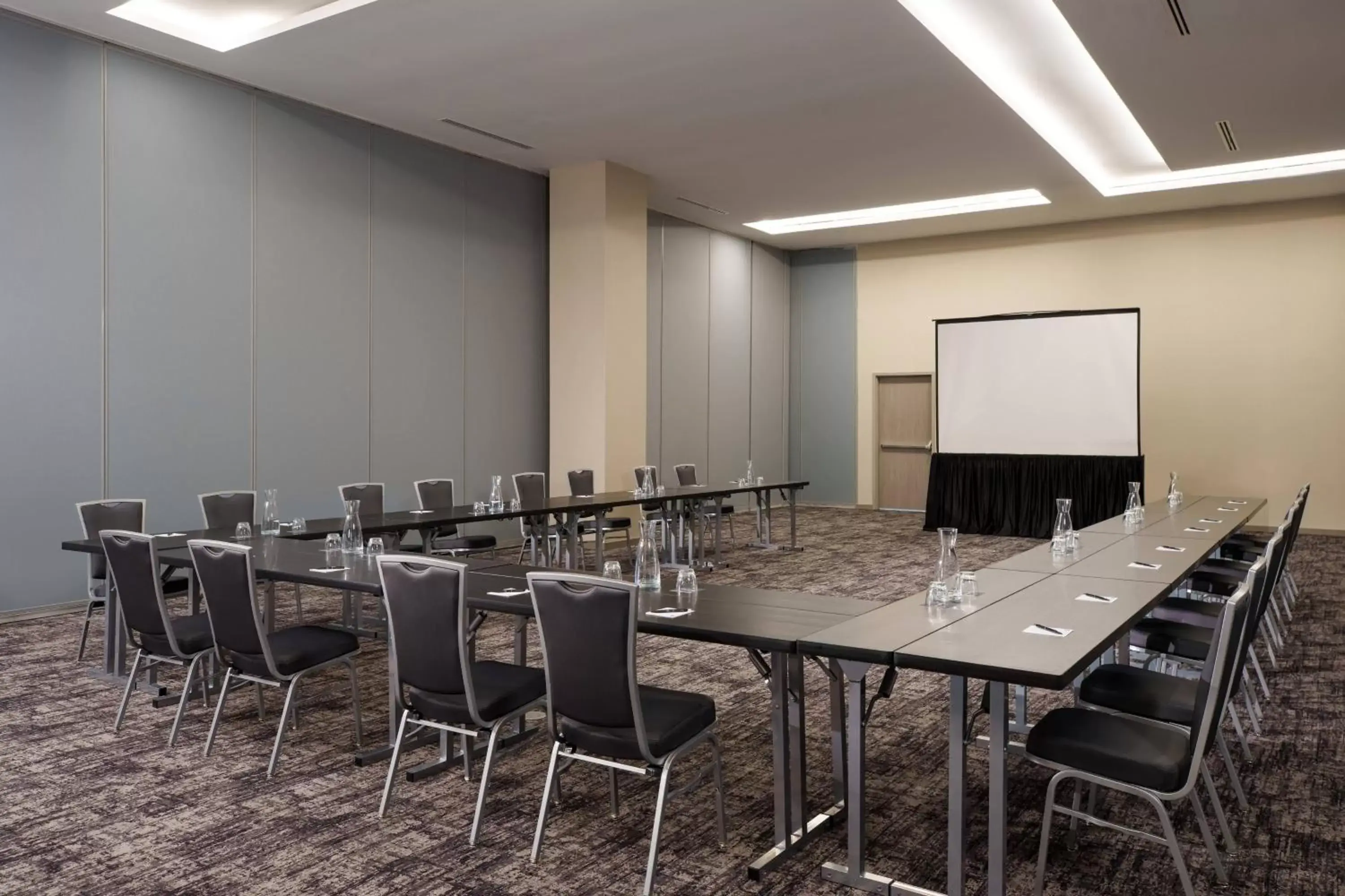 Meeting/conference room in AC Hotel by Marriott Tallahassee Universities at the Capitol
