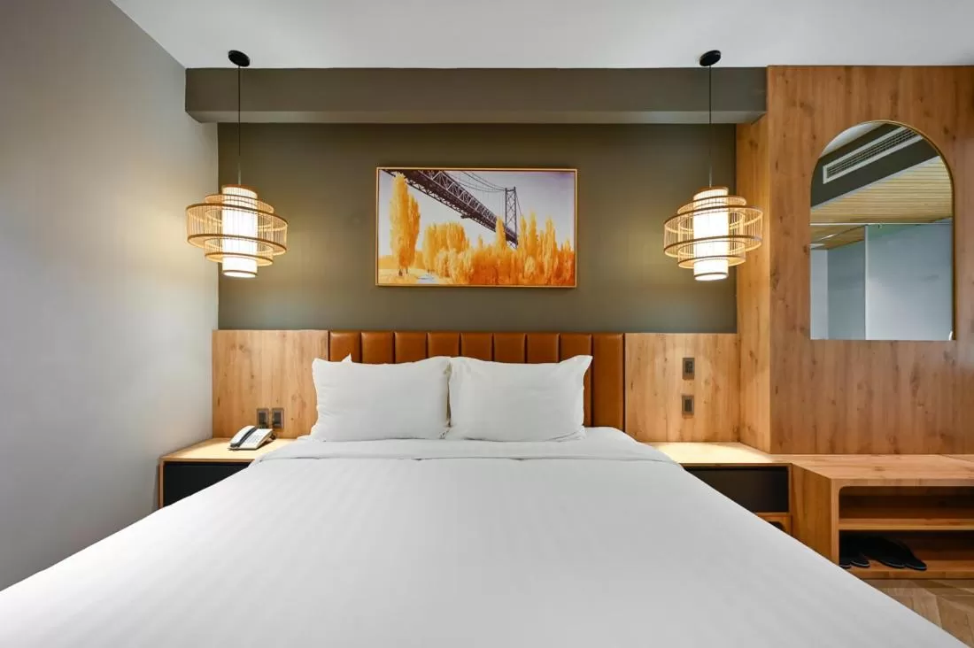 Bedroom, Bed in La Opera Saigon Hotel