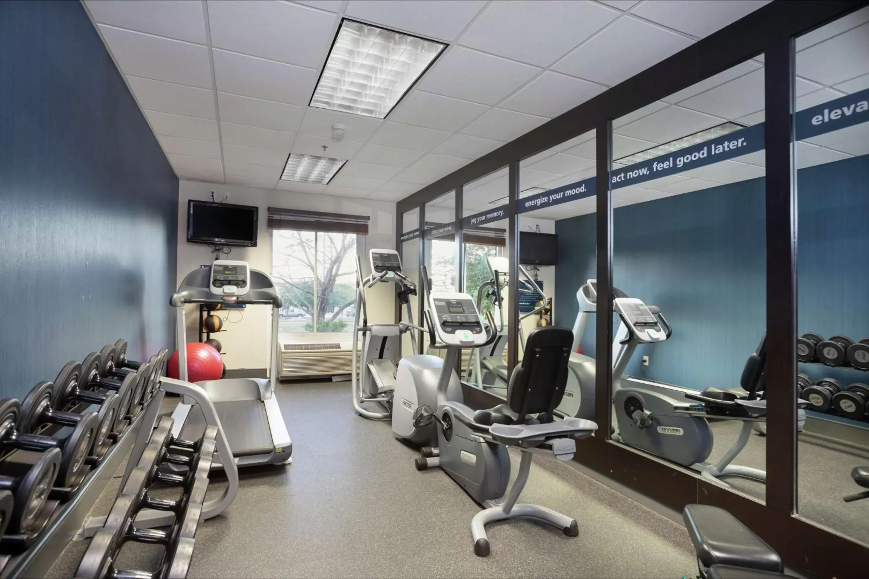 Fitness centre/facilities, Fitness Center/Facilities in Hampton Inn & Suites-Austin Airport