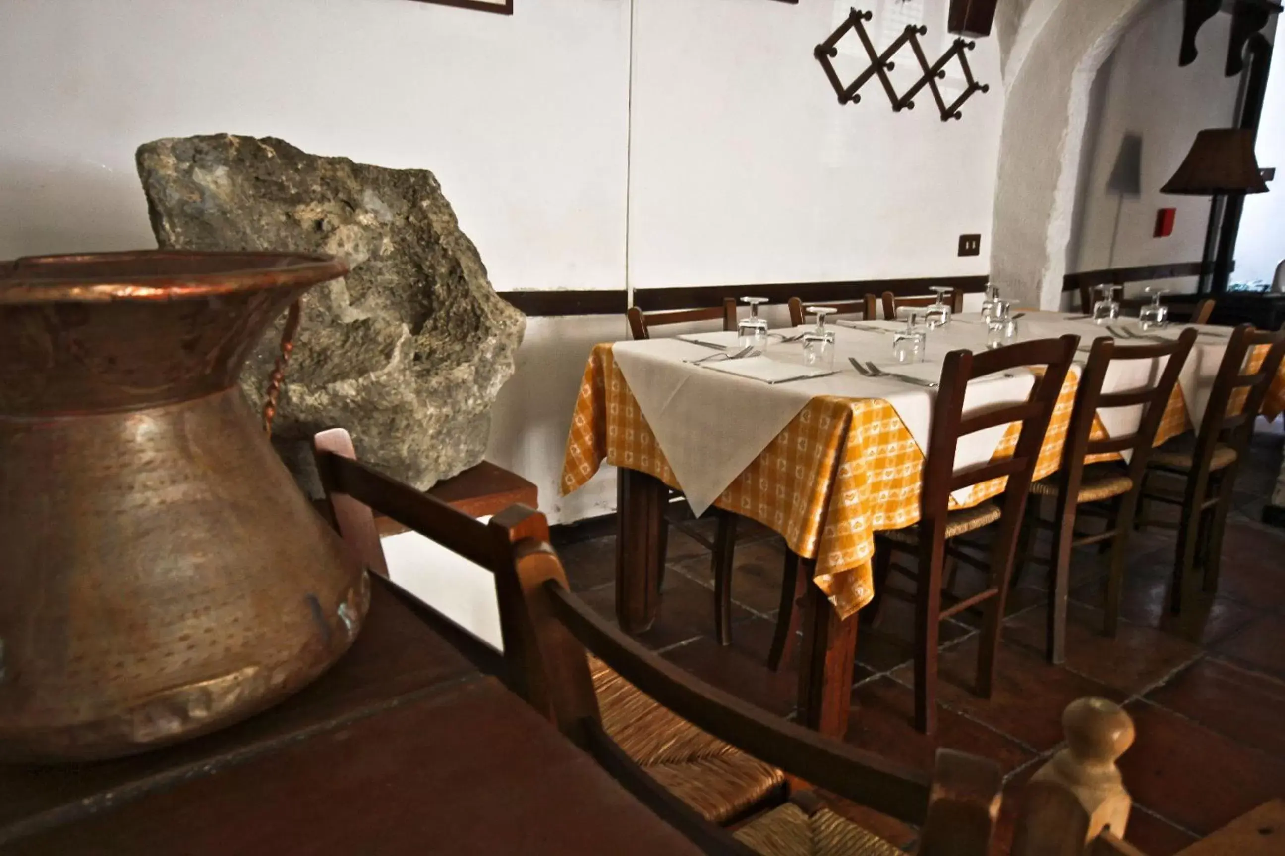 Restaurant/Places to Eat in Il Cantinone Rooms