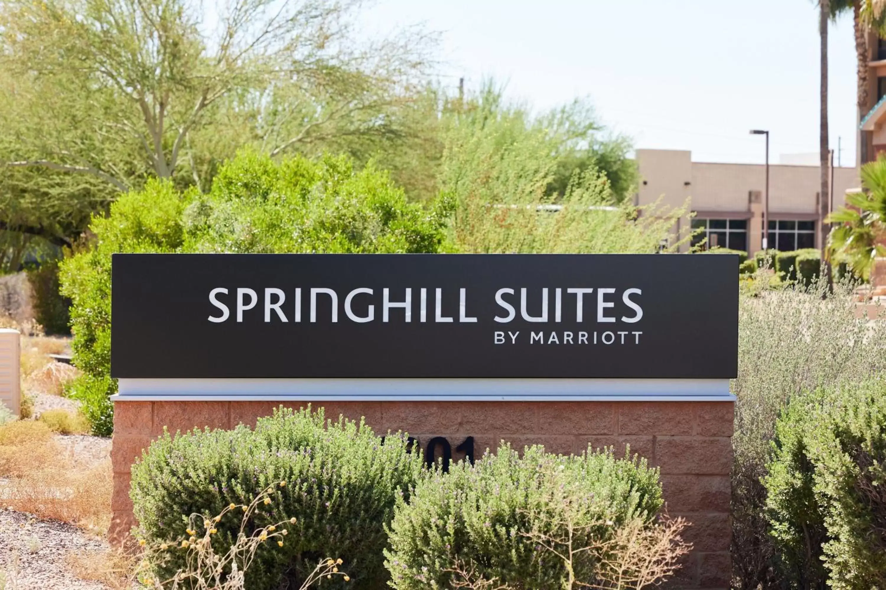 Property building, Property Logo/Sign in SpringHill Suites Phoenix Tempe Airport
