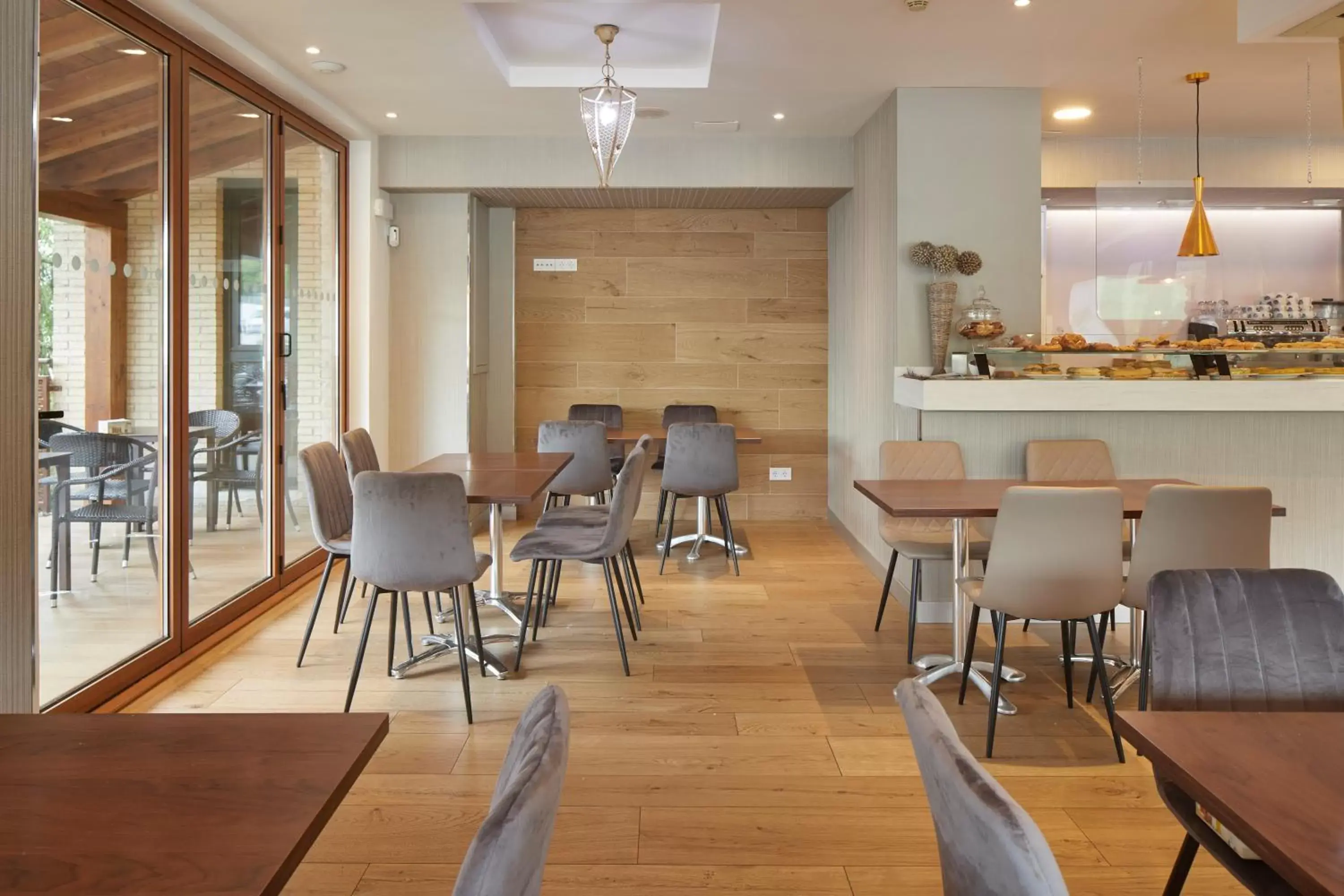 Dining area, Restaurant/Places to Eat in Hotel Iriguibel Huarte Pamplona