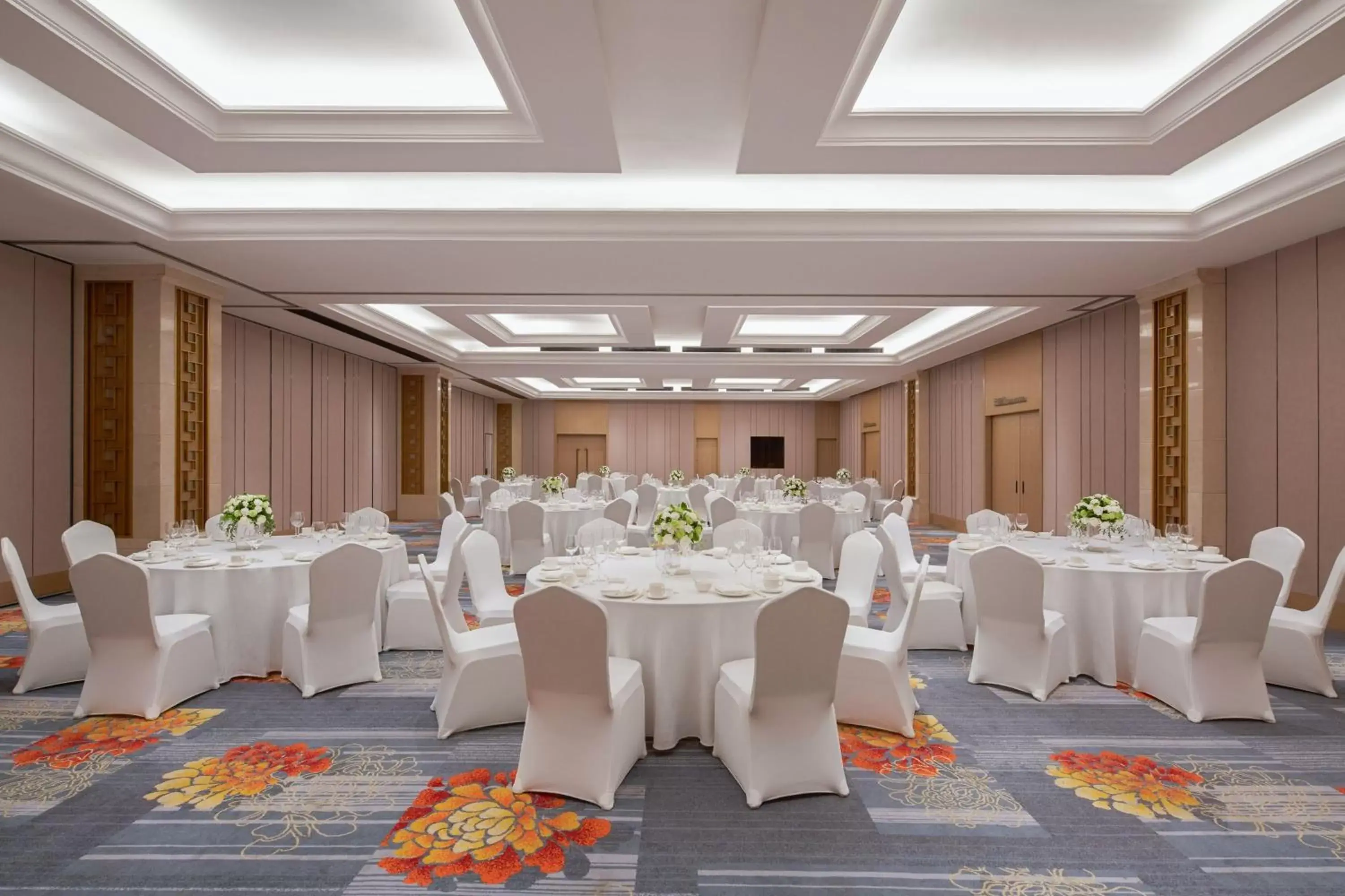 Meeting/conference room, Banquet Facilities in Sheraton Guilin Hotel