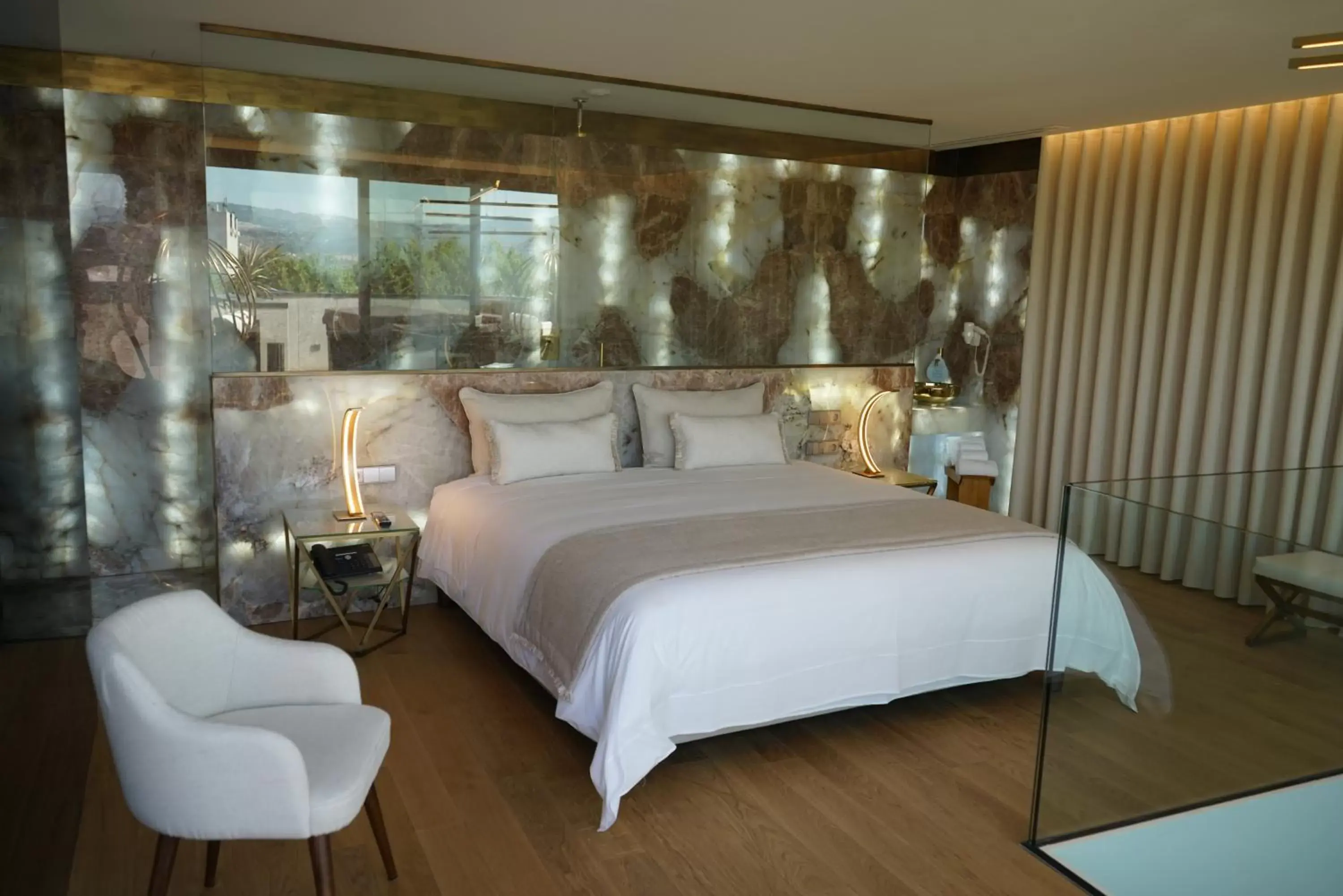 Bedroom in Castelo Hotel