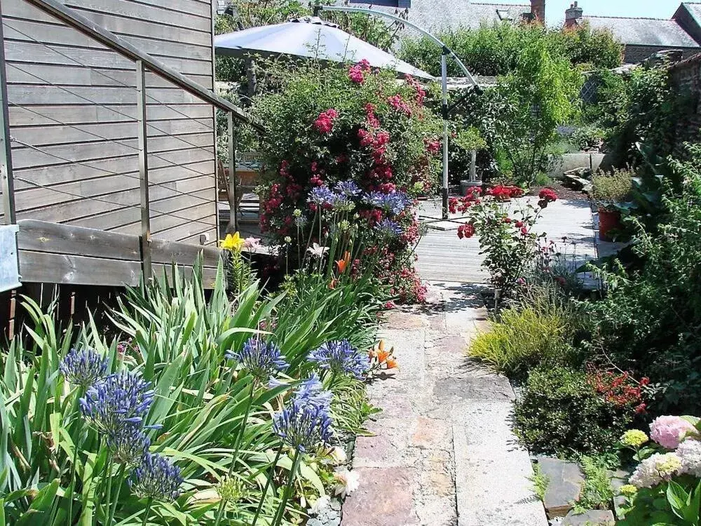 Garden in Chambres de Condate