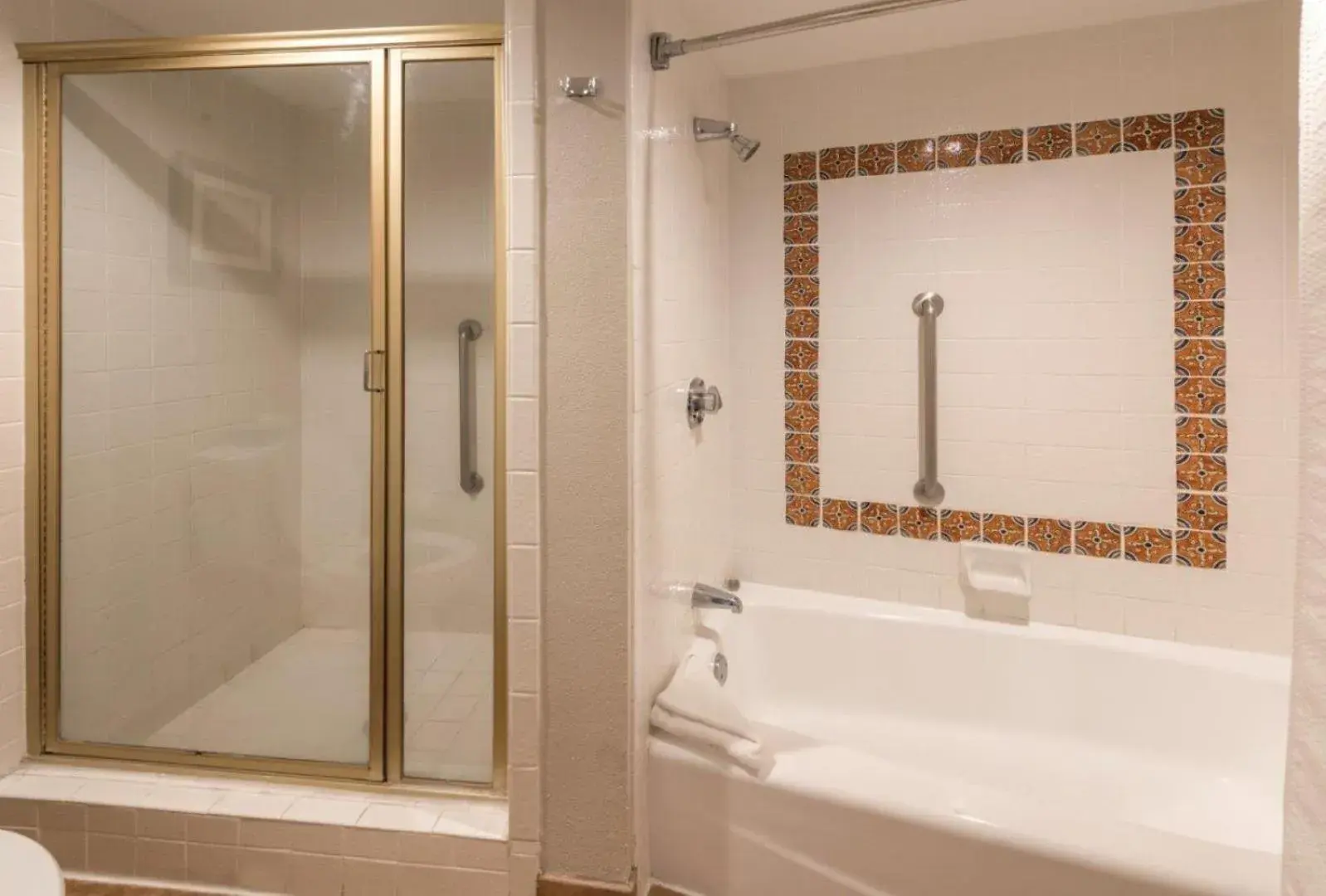 Bathroom in Vanllee Hotel Bathroom in Vanllee Hotel