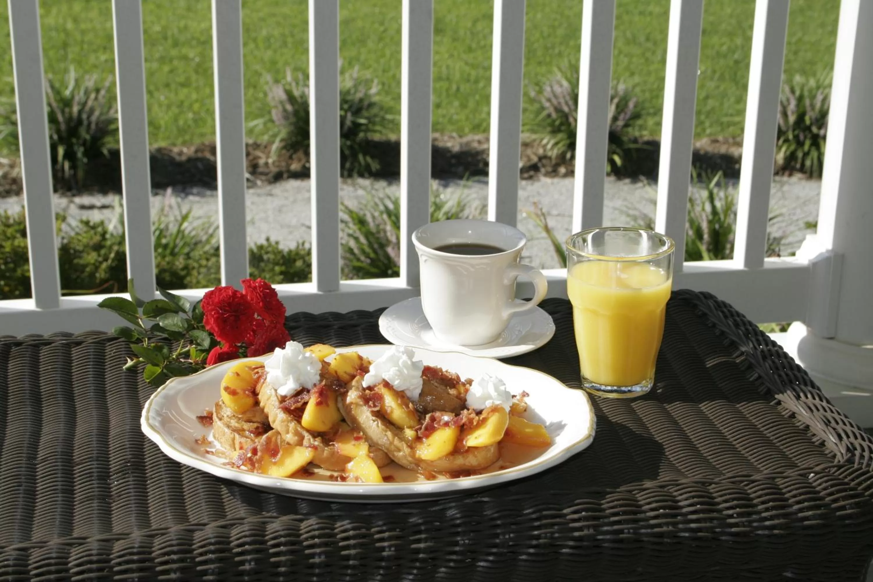 Food and drinks in Seven Oaks Inn Bed and Breakfast