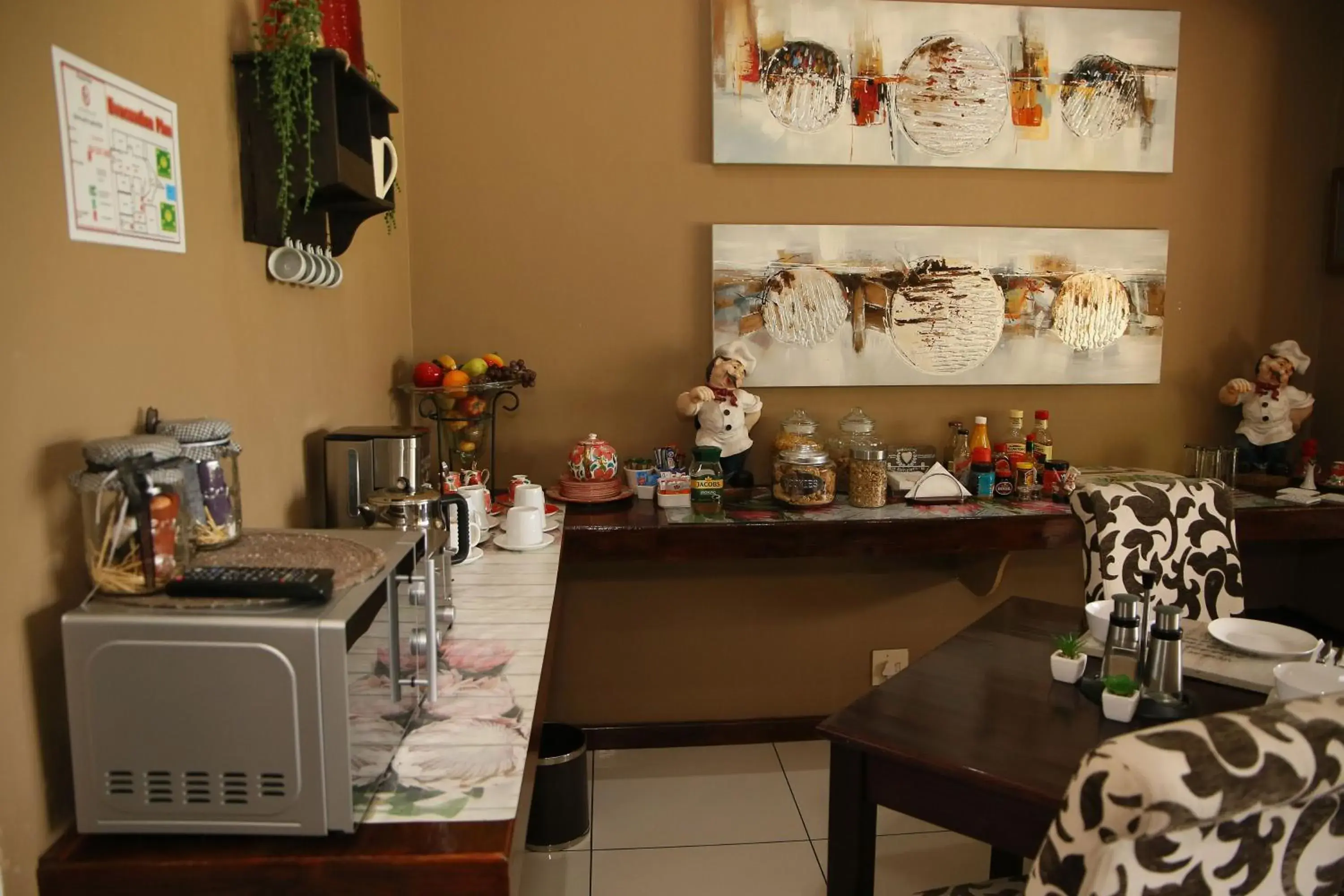 Coffee/tea facilities in Moonriver Guesthouse Coffee/tea facilities in Moonriver Guesthouse