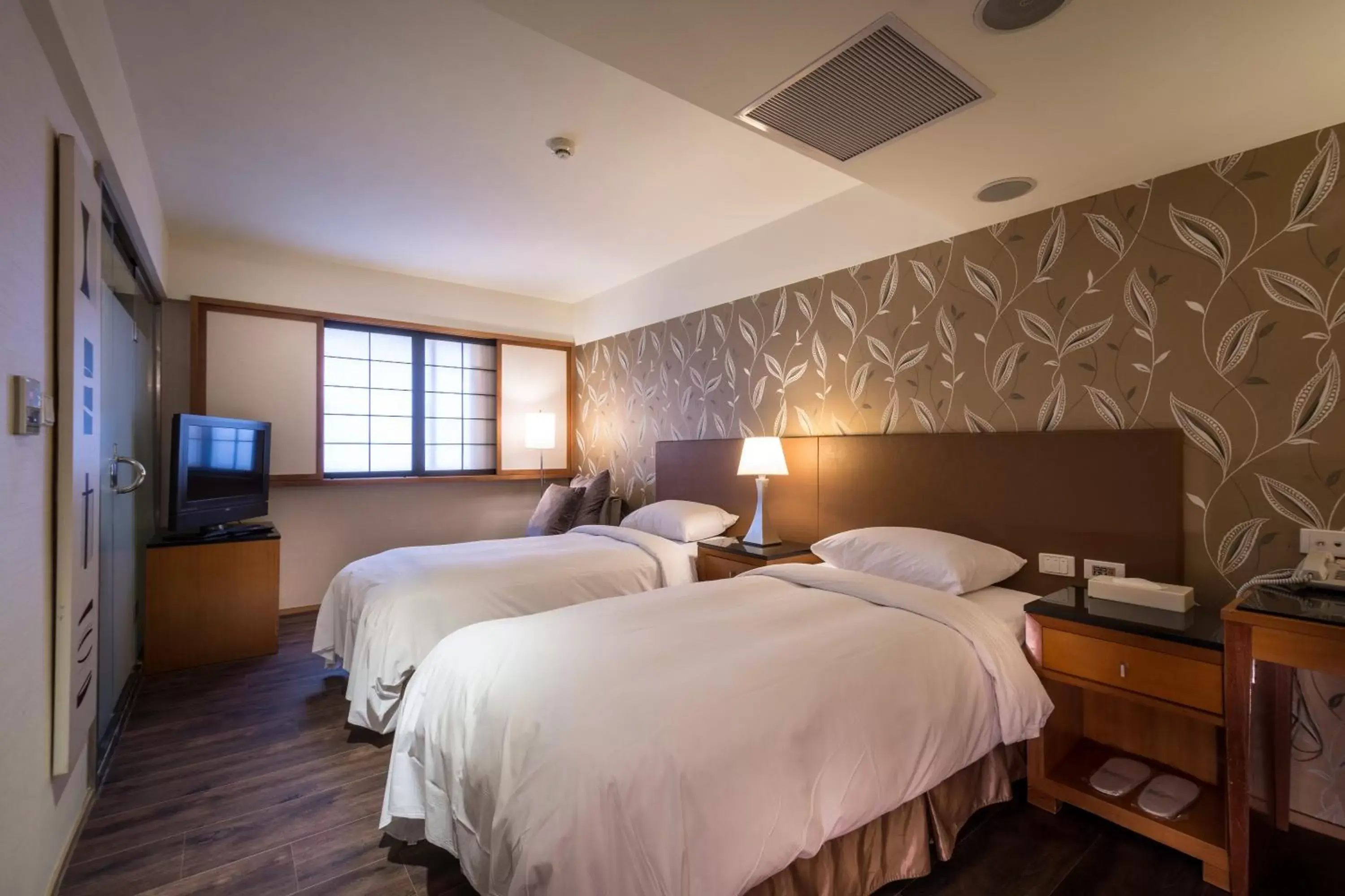 Photo of the whole room, Bed in Delight Hotel Photo of the whole room, Bed in Delight Hotel