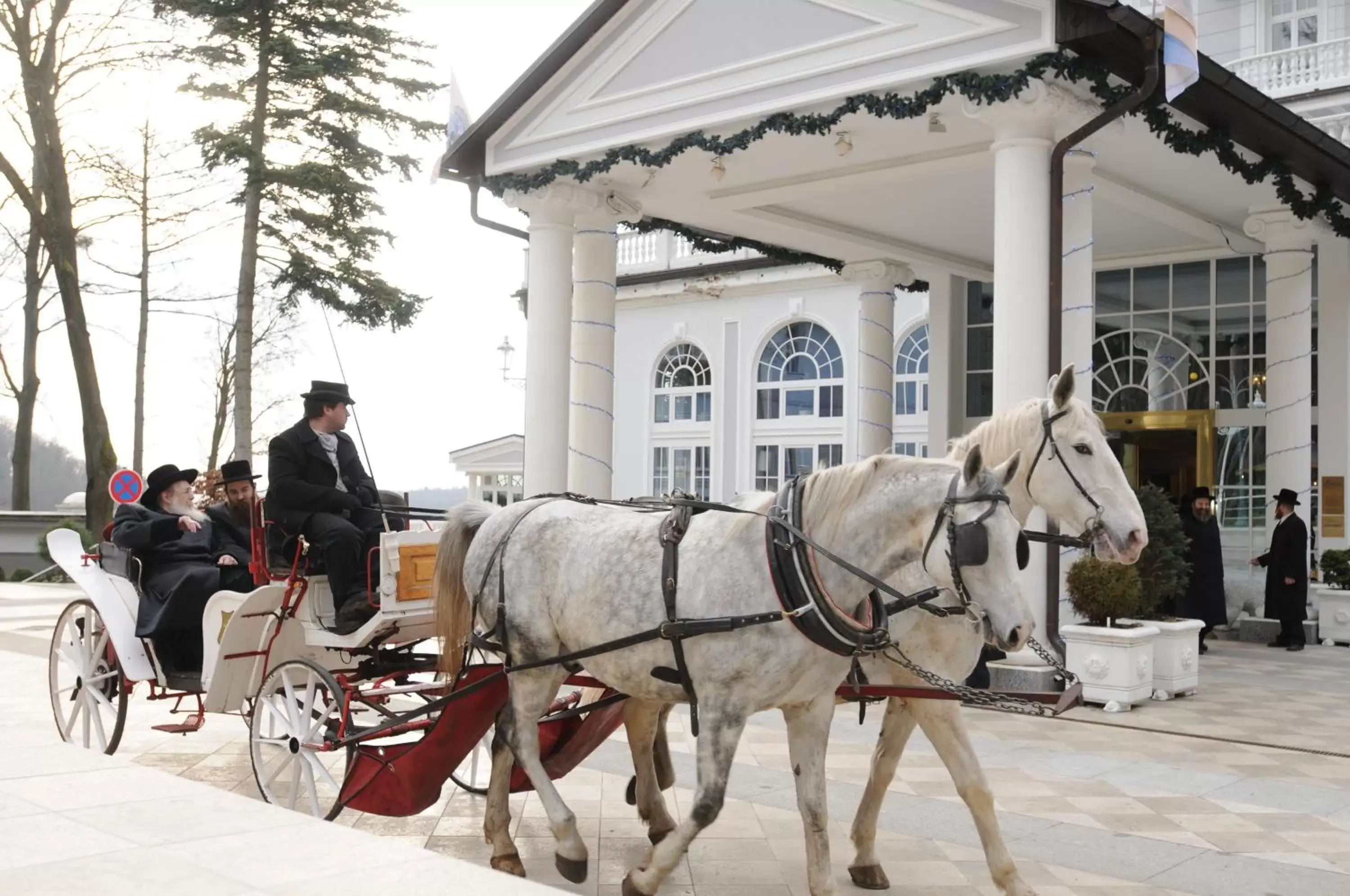 Facade/entrance in Esplanade Spa and Golf Resort Facade/entrance in Esplanade Spa and Golf Resort