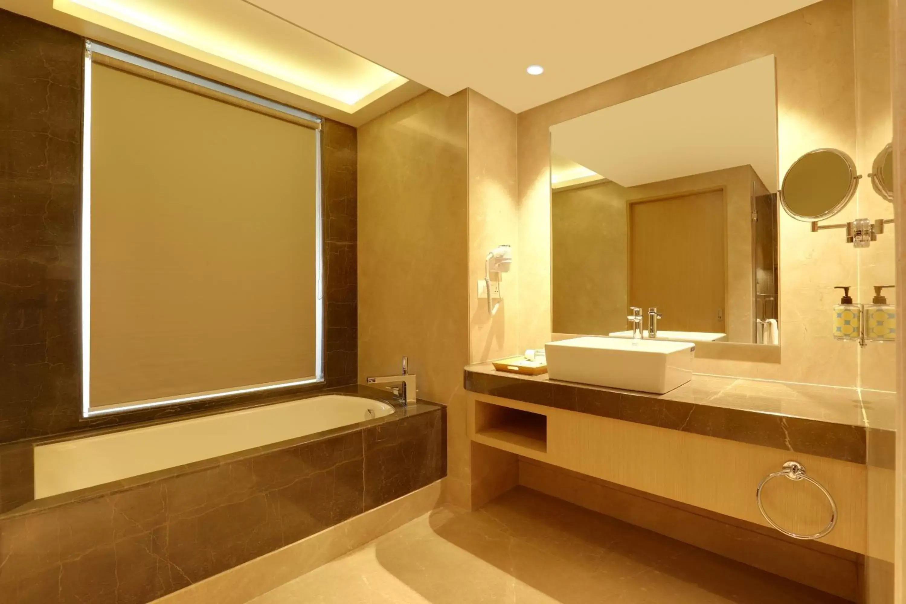 Bathroom in Lemon Tree Hotel, Jhansi