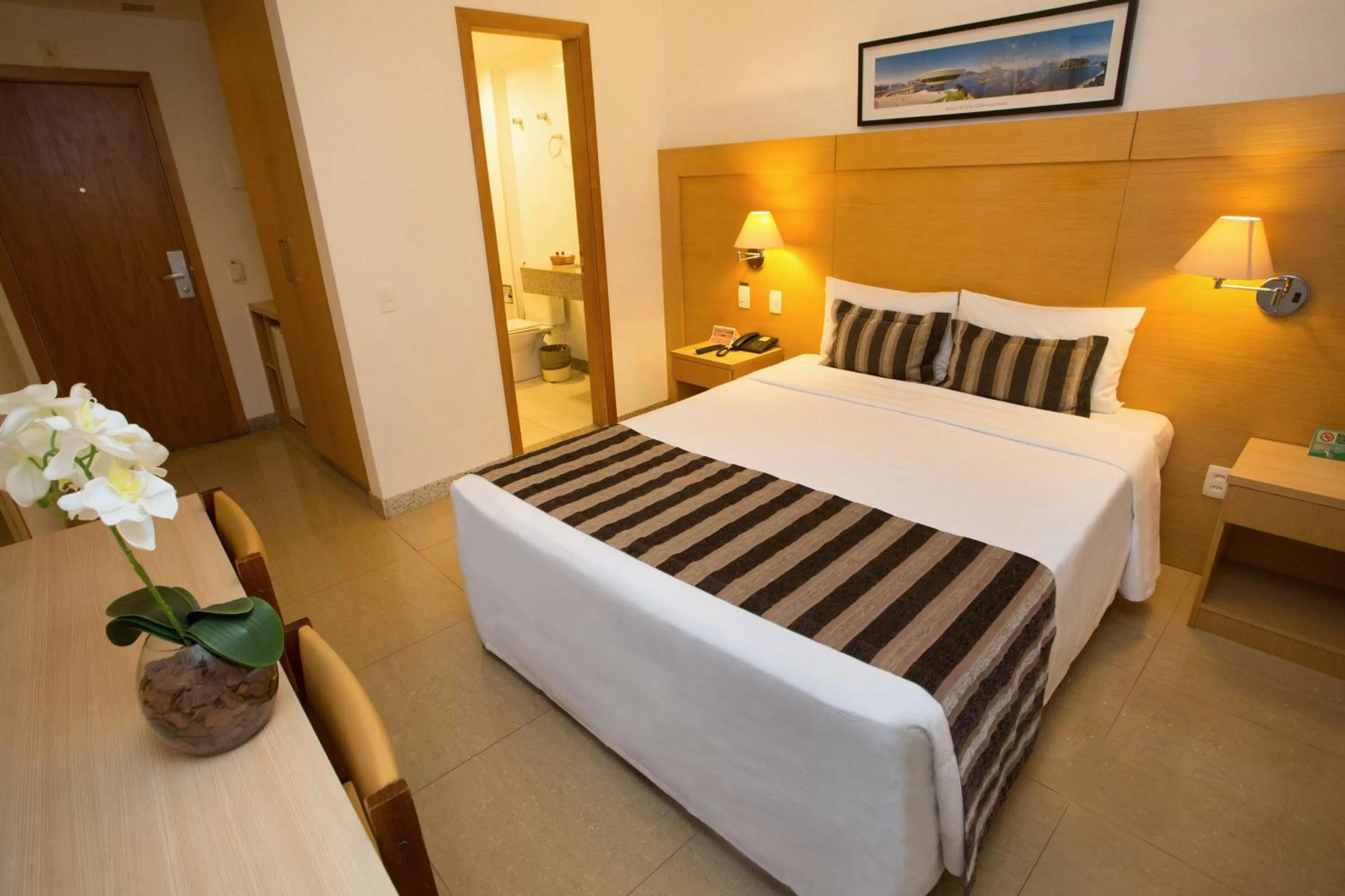 Bedroom, Bed in Real Palace Hotel