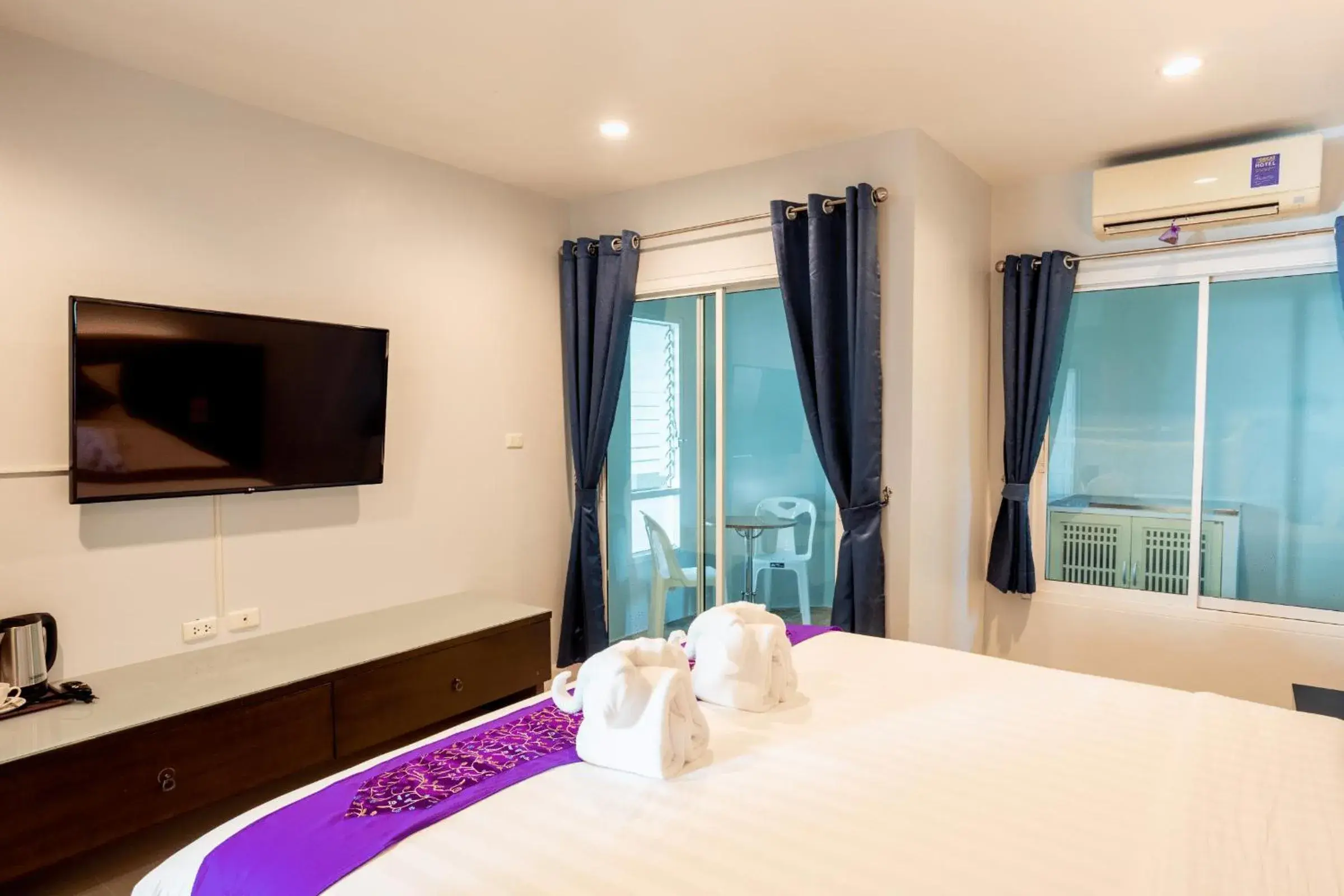 Bed in The Great @Patong Hotel Bed in The Great @Patong Hotel