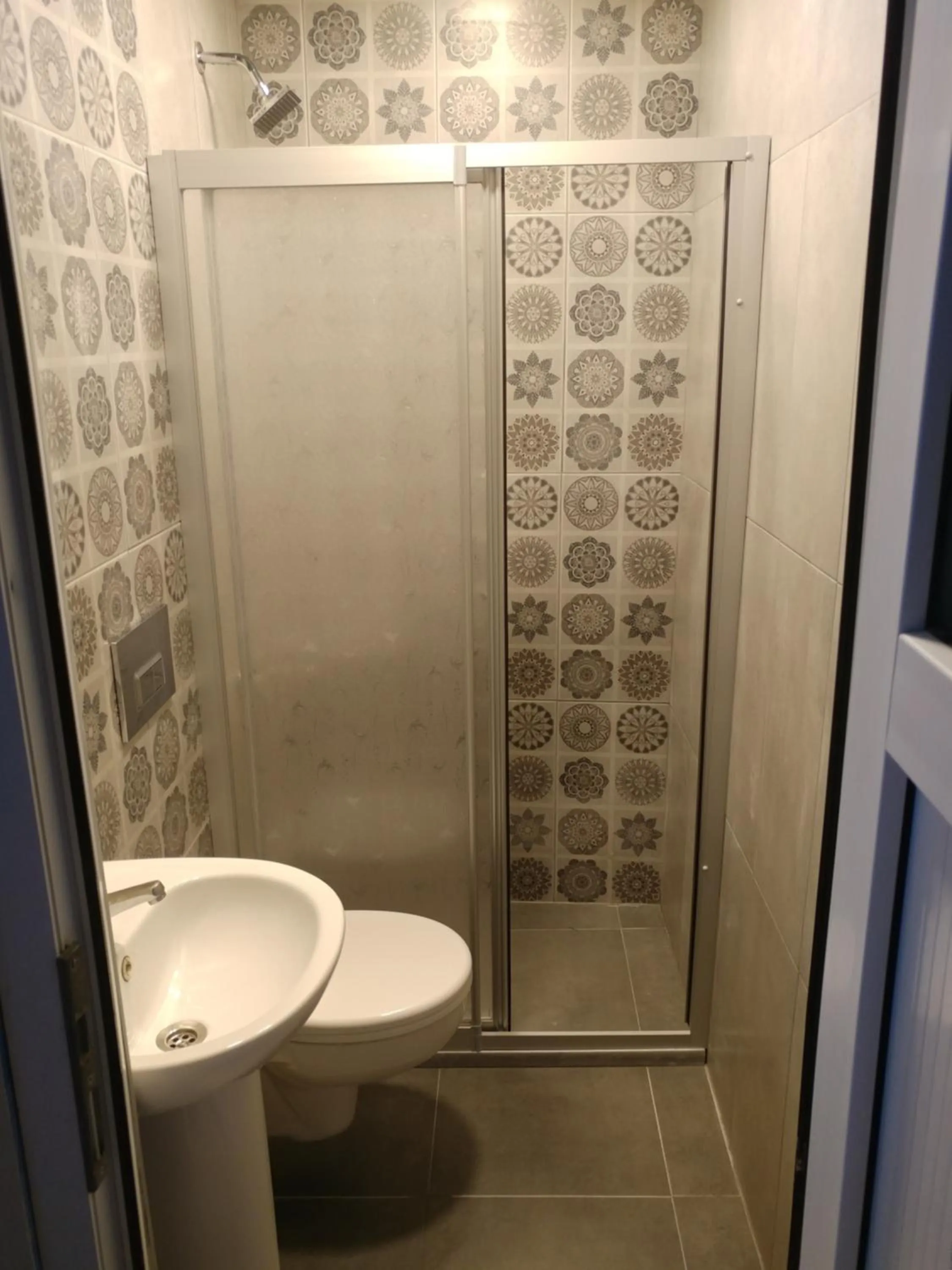 Bathroom in Antique Hostel