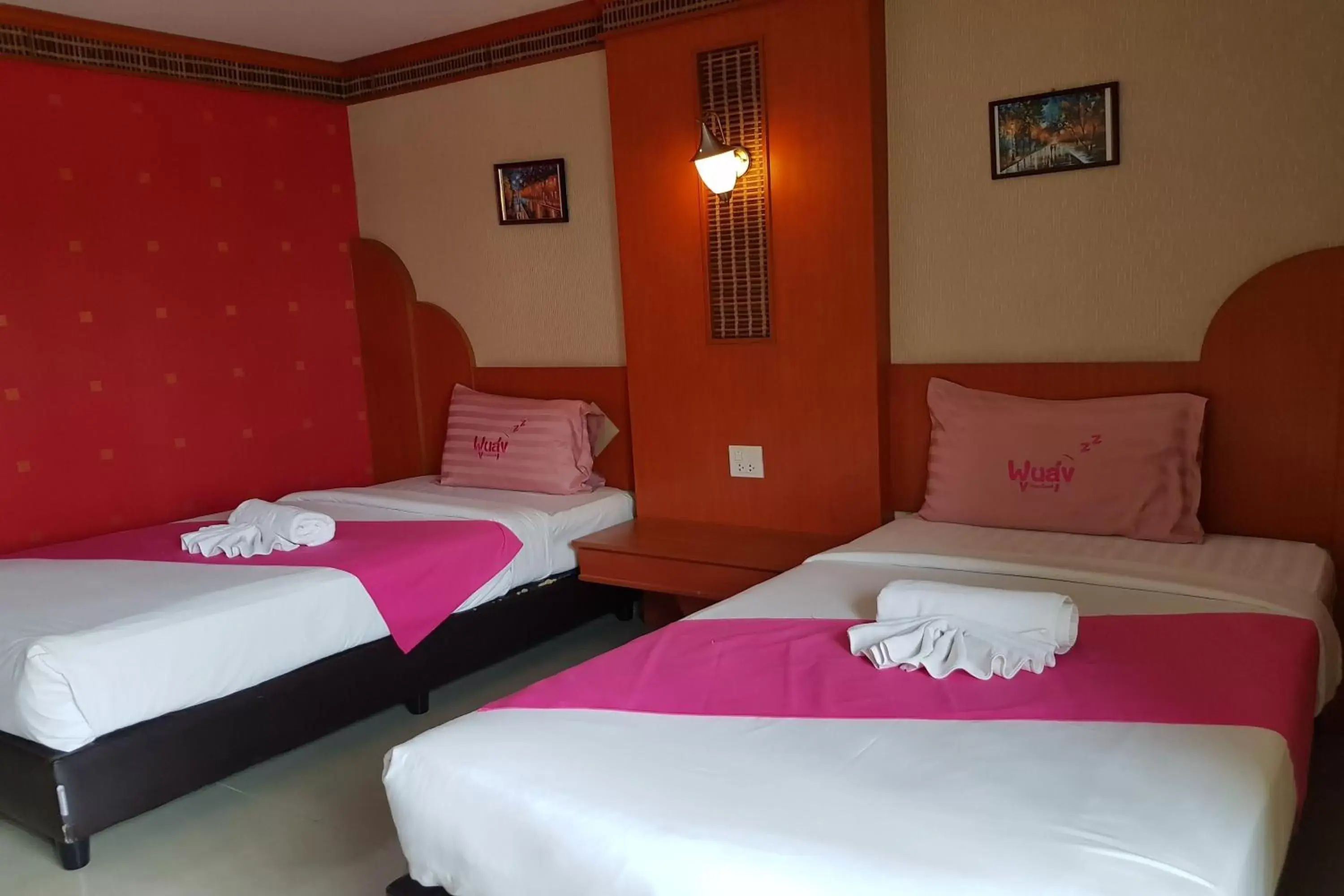 Bedroom, Bed in Poonsook Phitsanulok Hotel SHA Plus