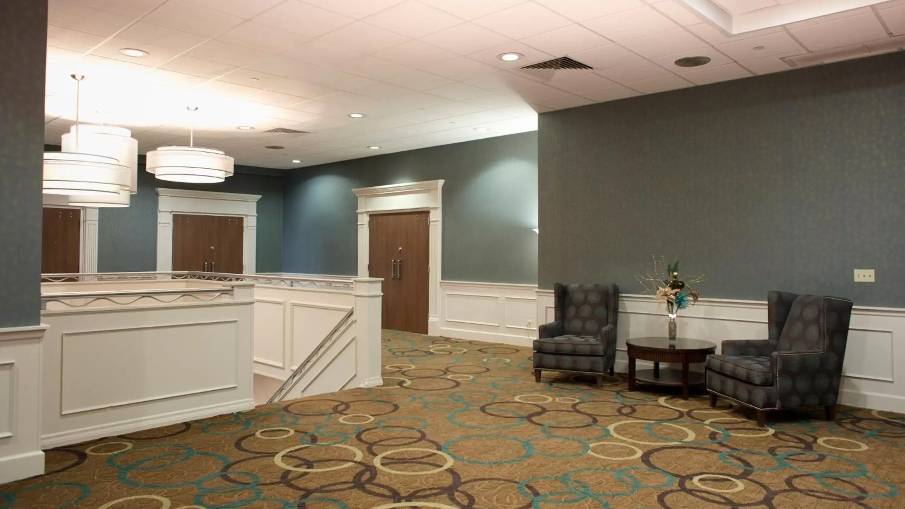 Meeting/conference room, Lobby/Reception in Holiday Inn Rock Island-Quad Cities, an IHG Hotel
