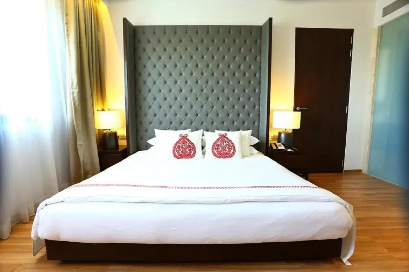 Bedroom, Bed in Vivanta Guwahati