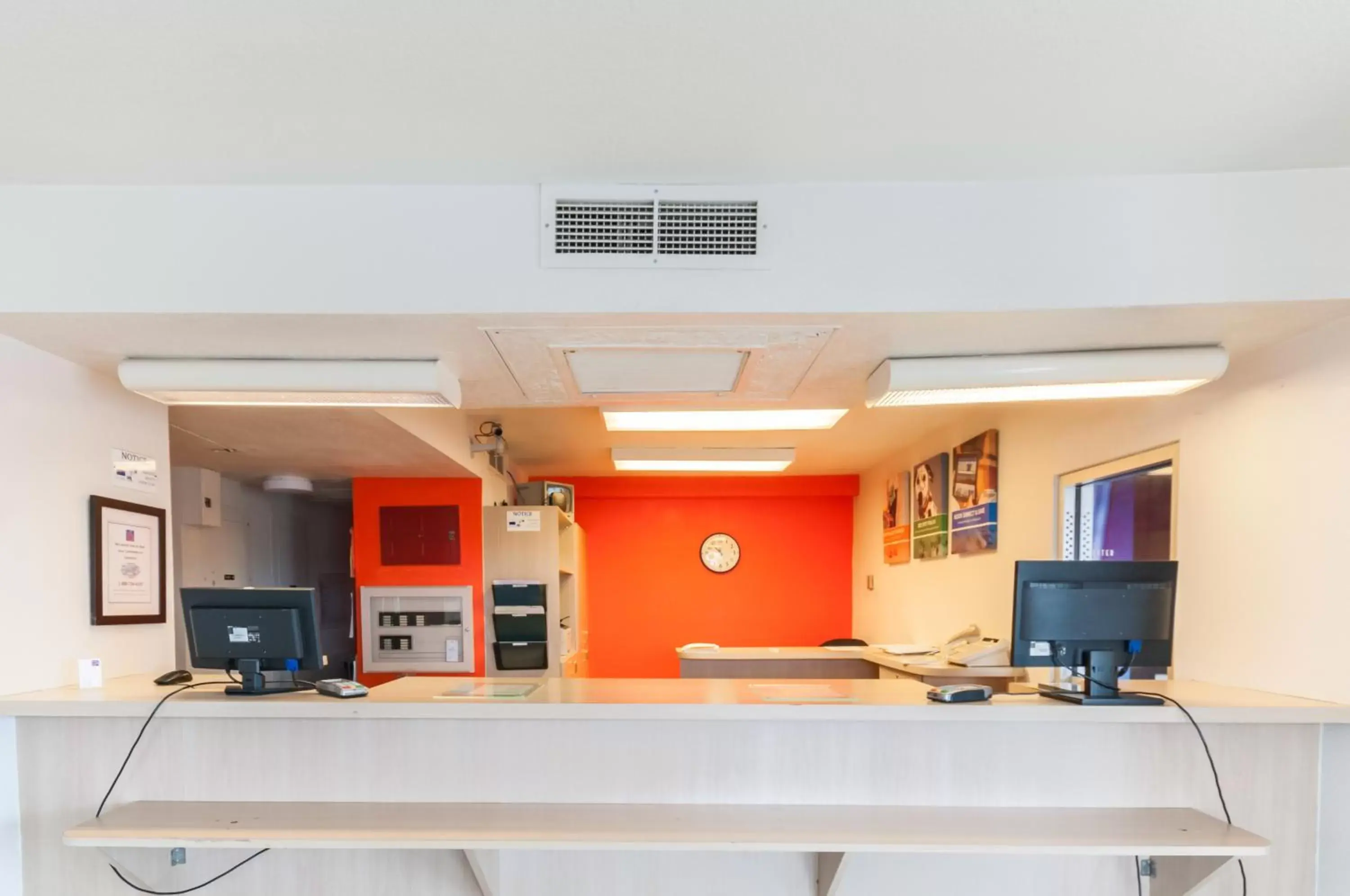 Lobby or reception in Motel 6-Green River, UT Lobby or reception in Motel 6-Green River, UT