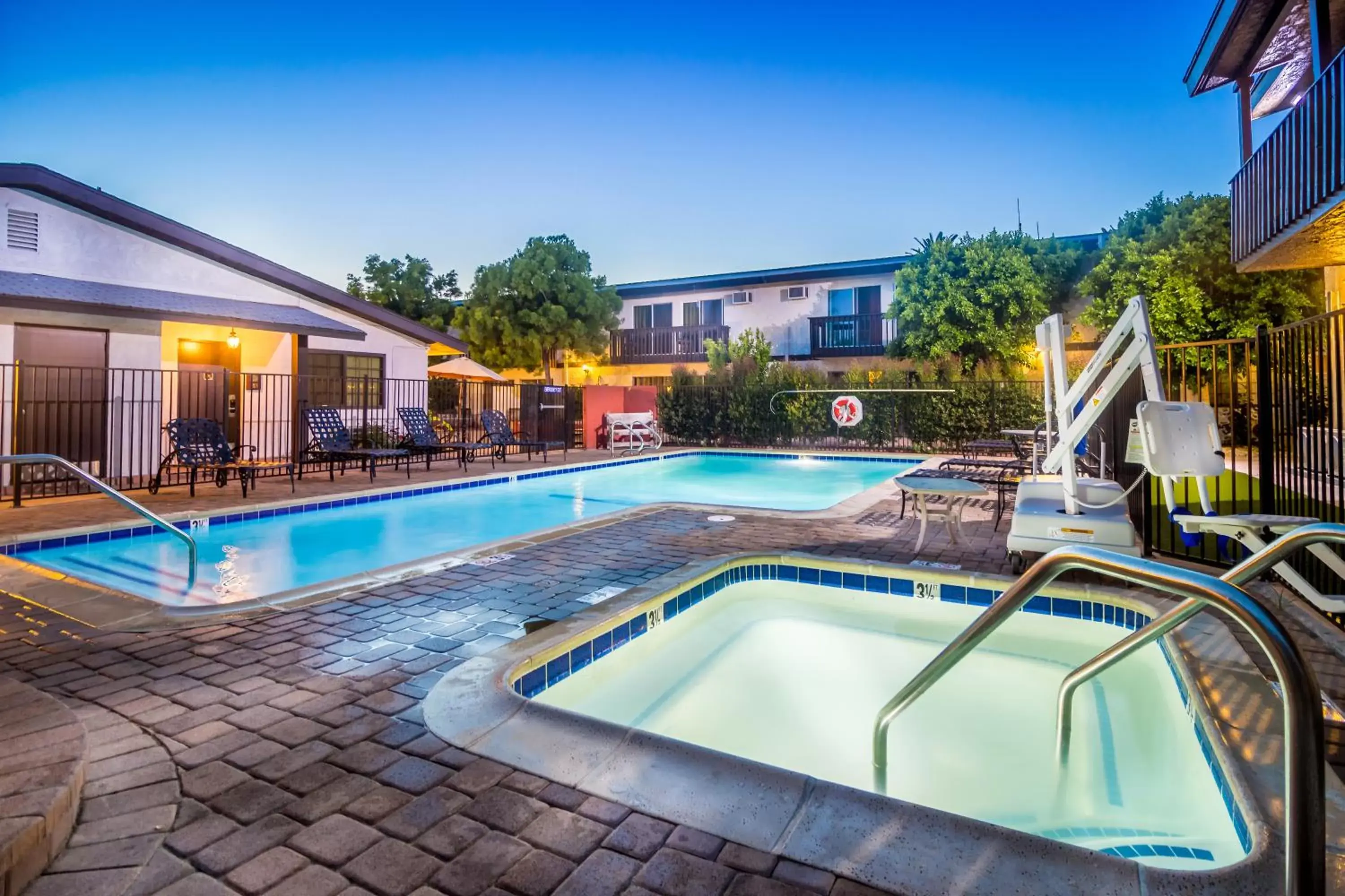 Swimming Pool in The Lemon Tree Hotel