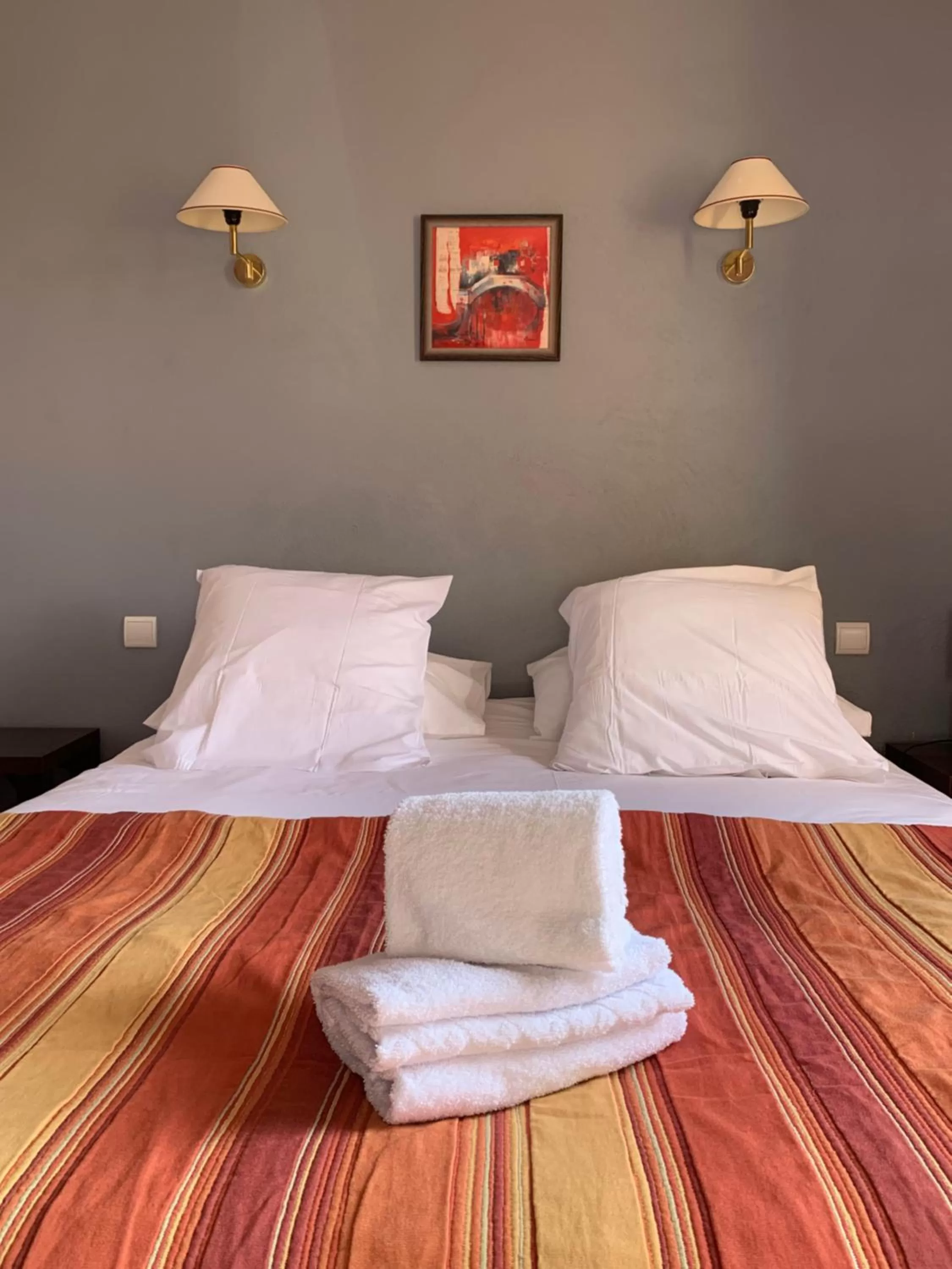 Bedroom, Bed in Le Mas De Gaujac