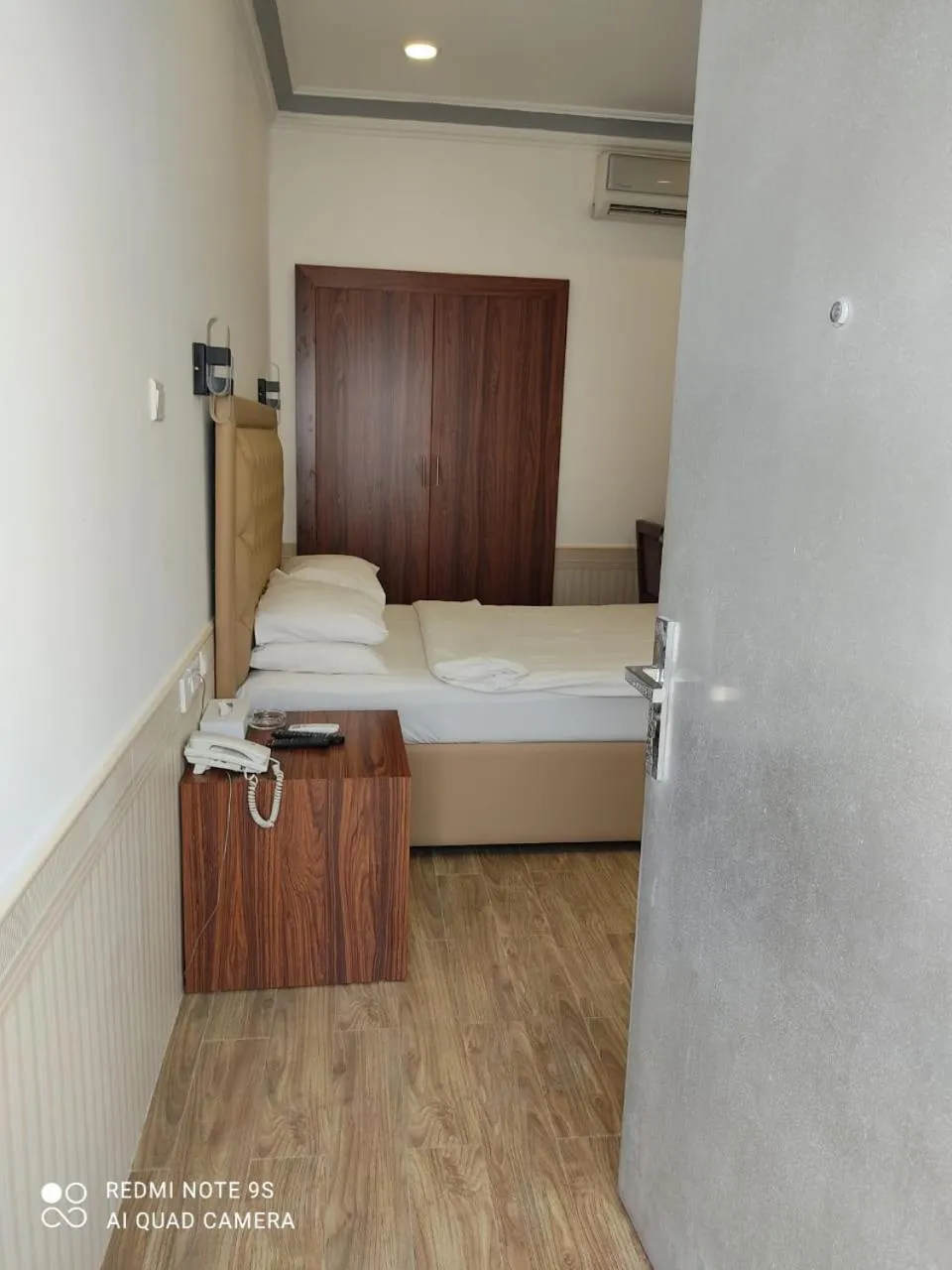 Bedroom, Bed in Royal Residence Hotel Apartments