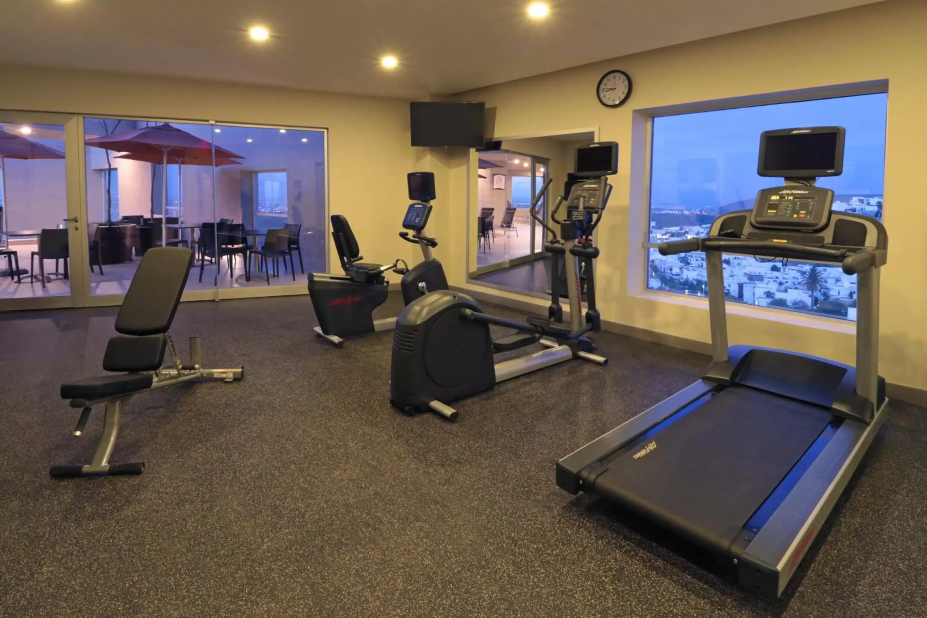 Spa and wellness centre/facilities, Fitness Center/Facilities in Staybridge Suites San Luis Potosi, an IHG Hotel