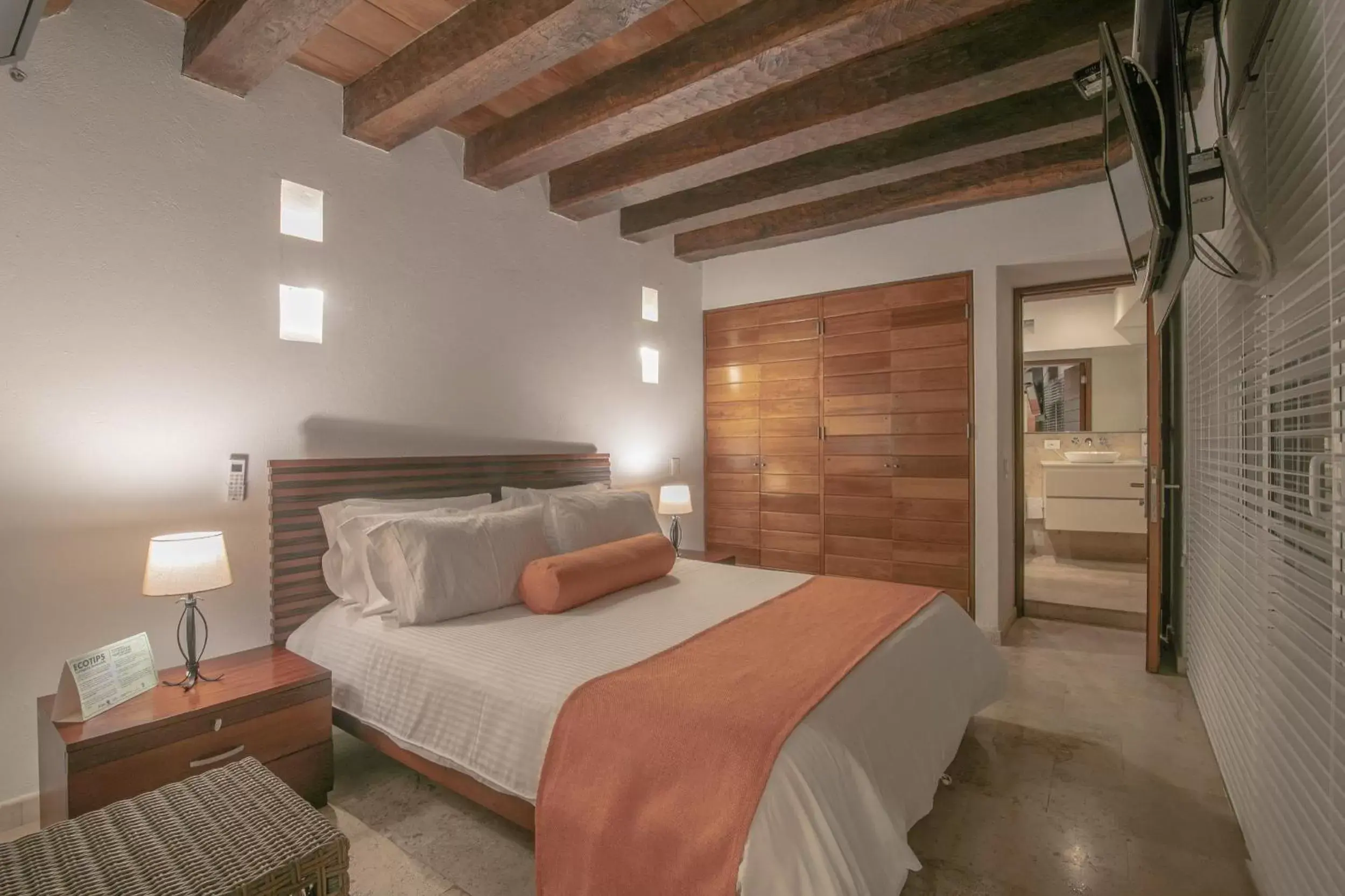 Bed in Casa Claver Loft Boutique Hotel