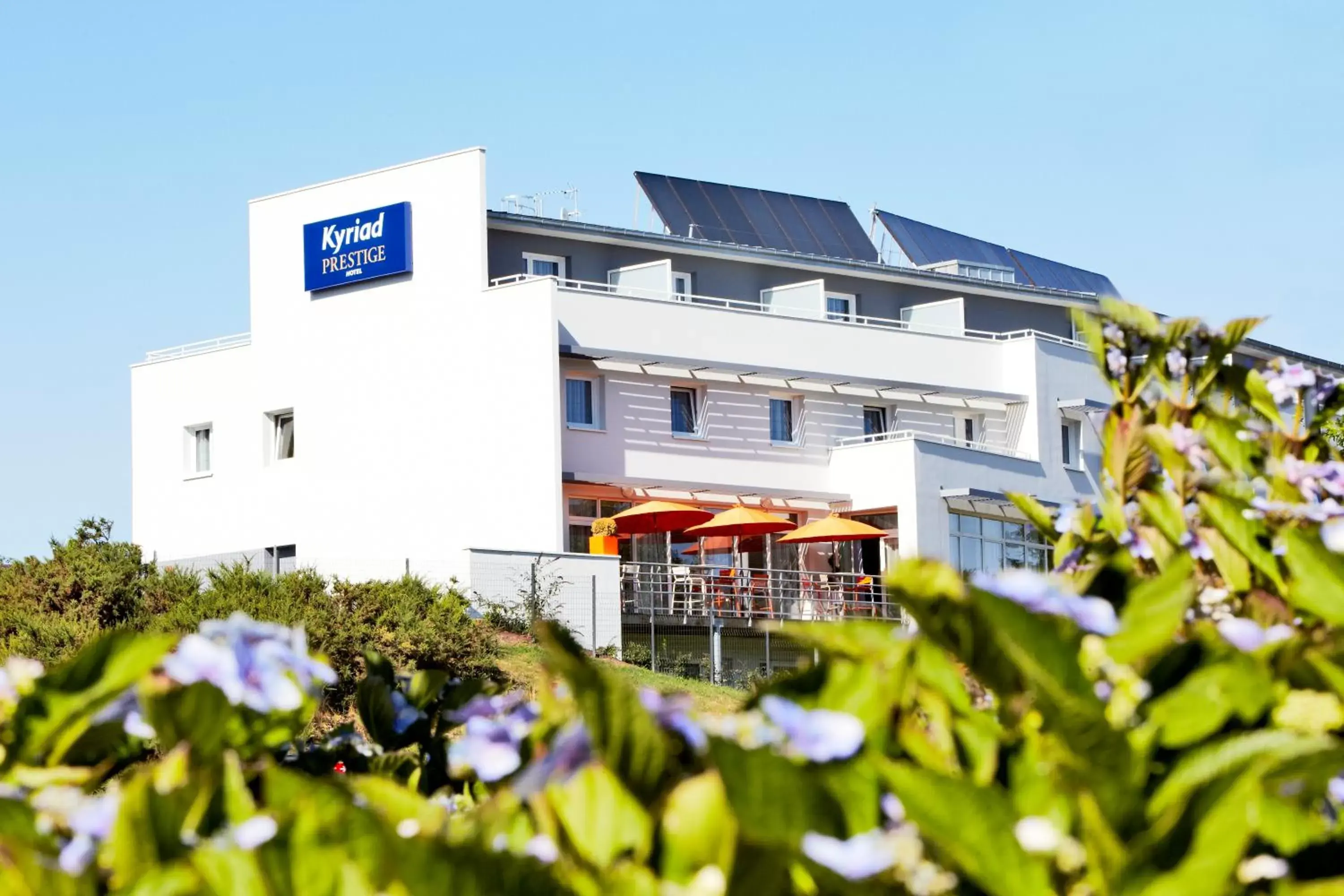 Facade/entrance, Property Building in Kyriad Prestige Vannes Centre-Palais des Arts