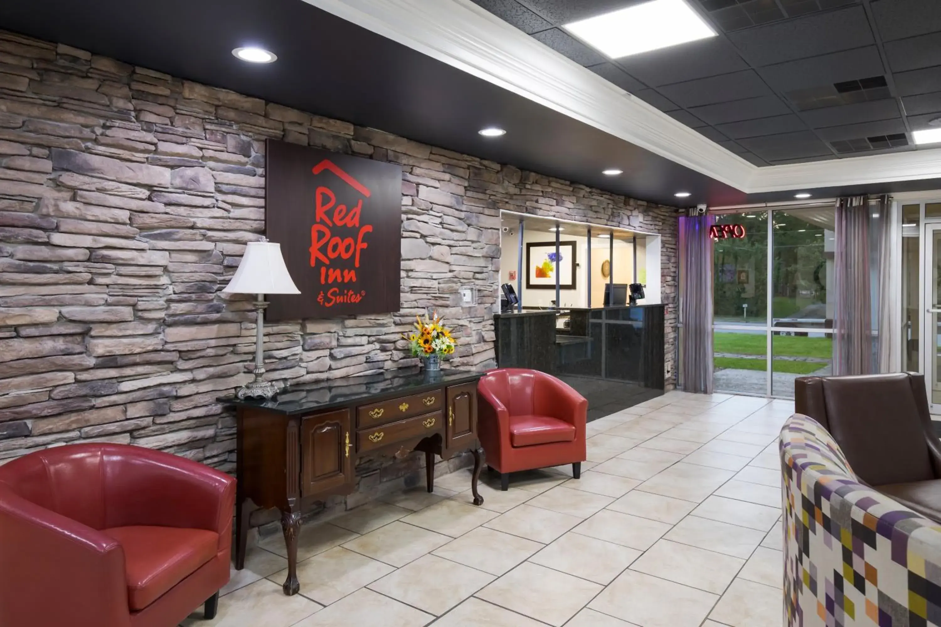 Lobby or reception, Lobby/Reception in Red Roof Inn & Suites Anderson, SC