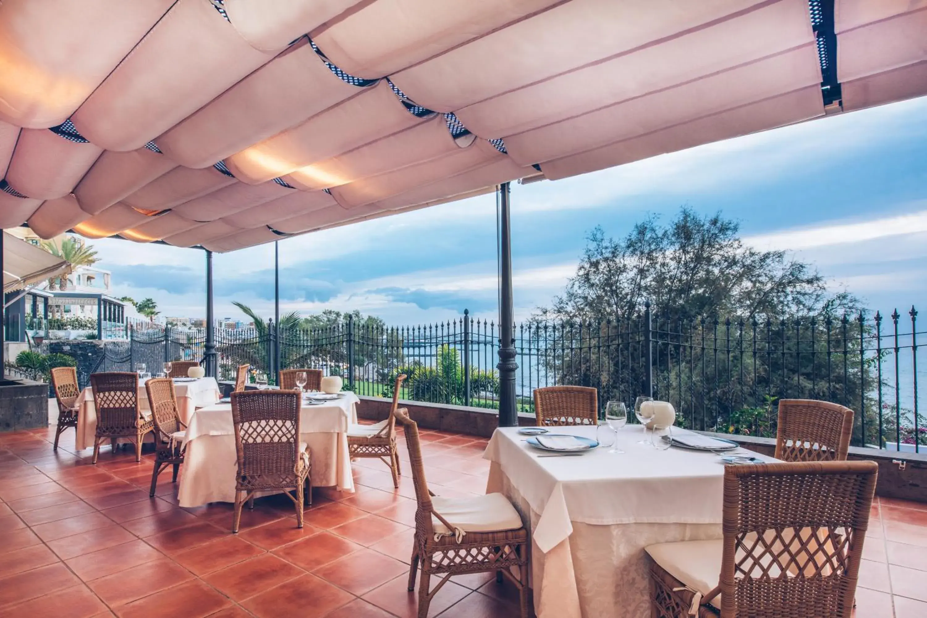 Restaurant/places to eat in Iberostar Selection Anthelia Restaurant/places to eat in Iberostar Selection Anthelia