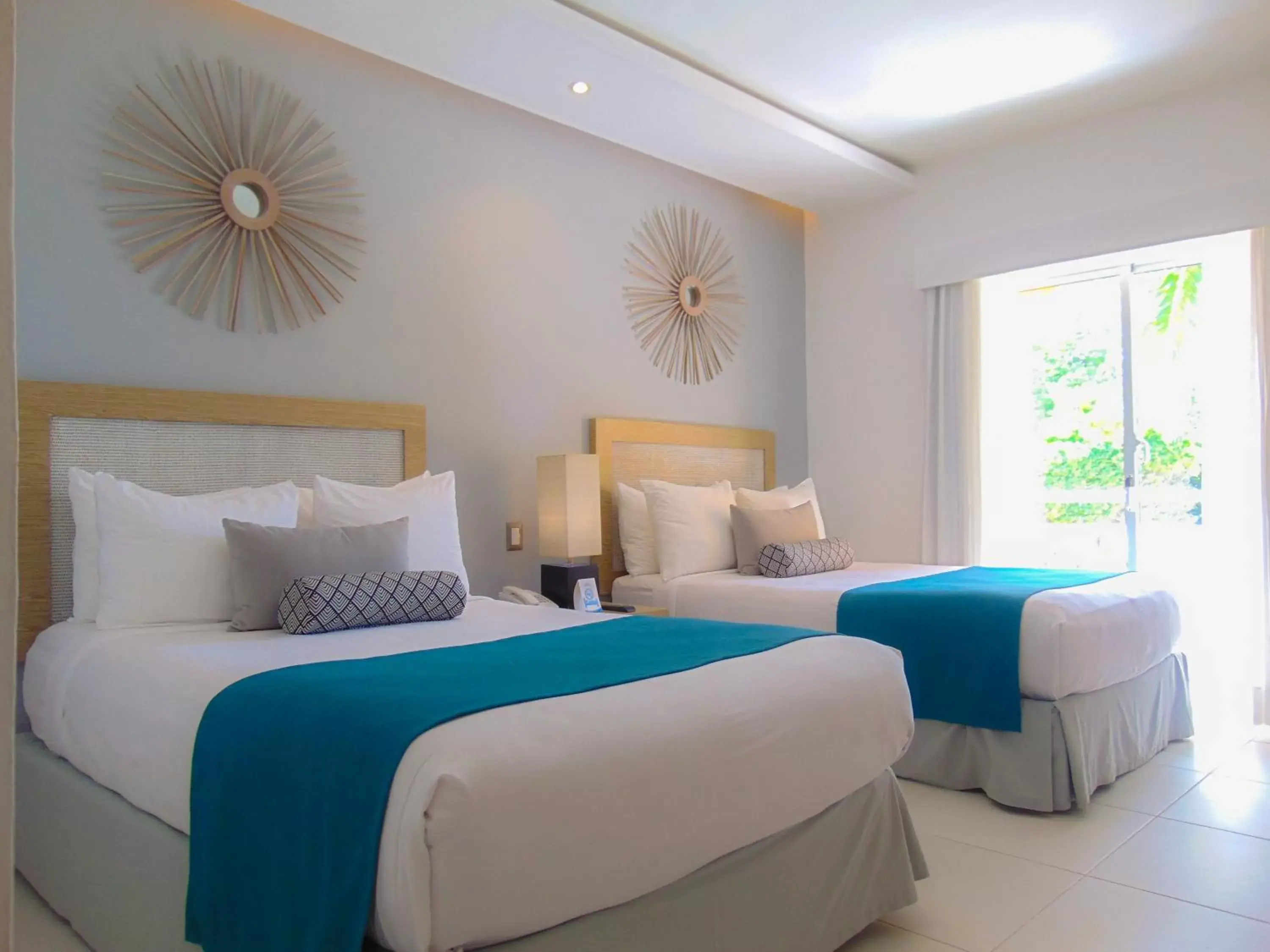 Bedroom, Bed in Casa Marina Beach & Reef All Inclusive