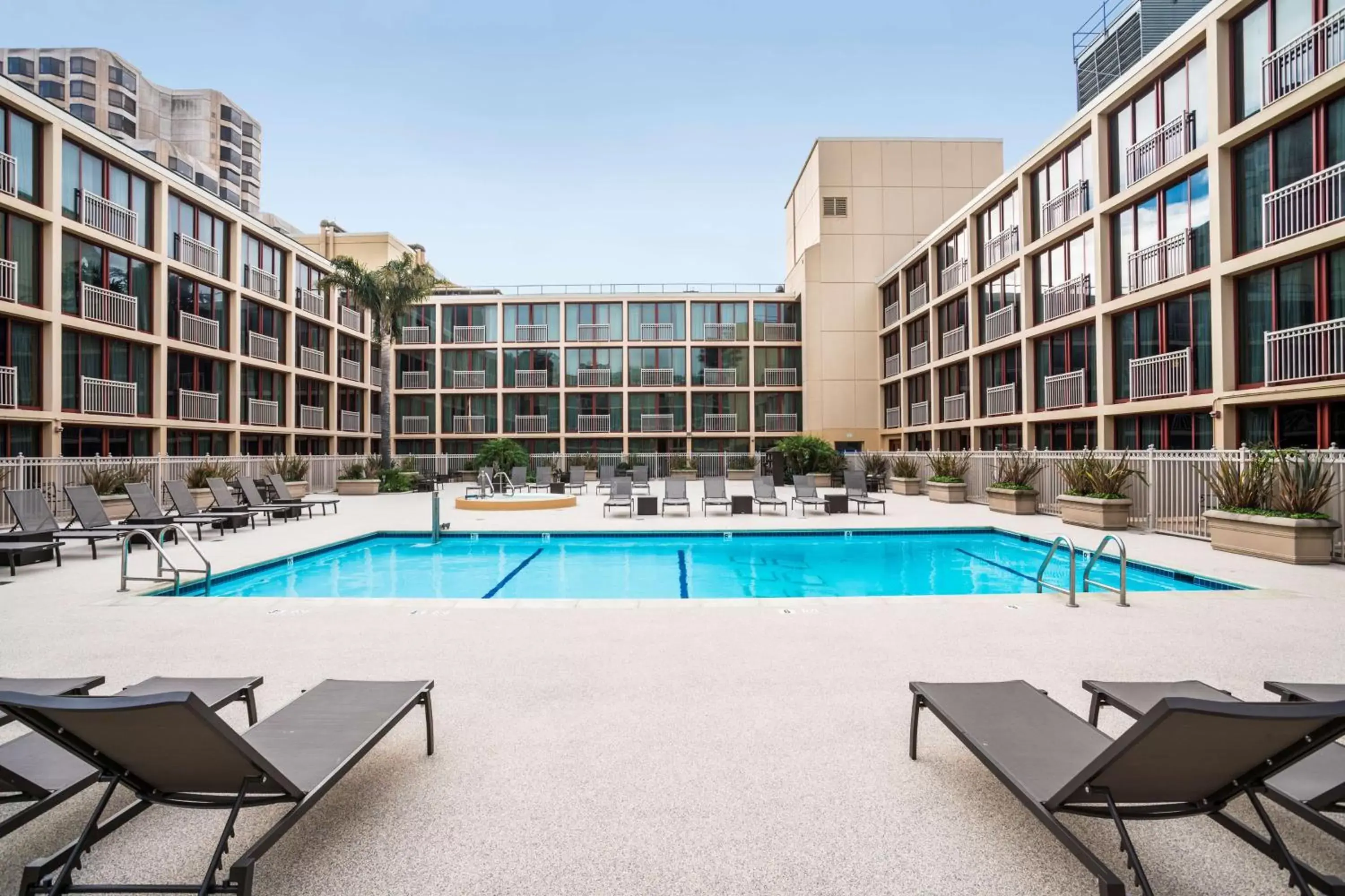 Pool view, Swimming Pool in Hilton San Francisco Union Square