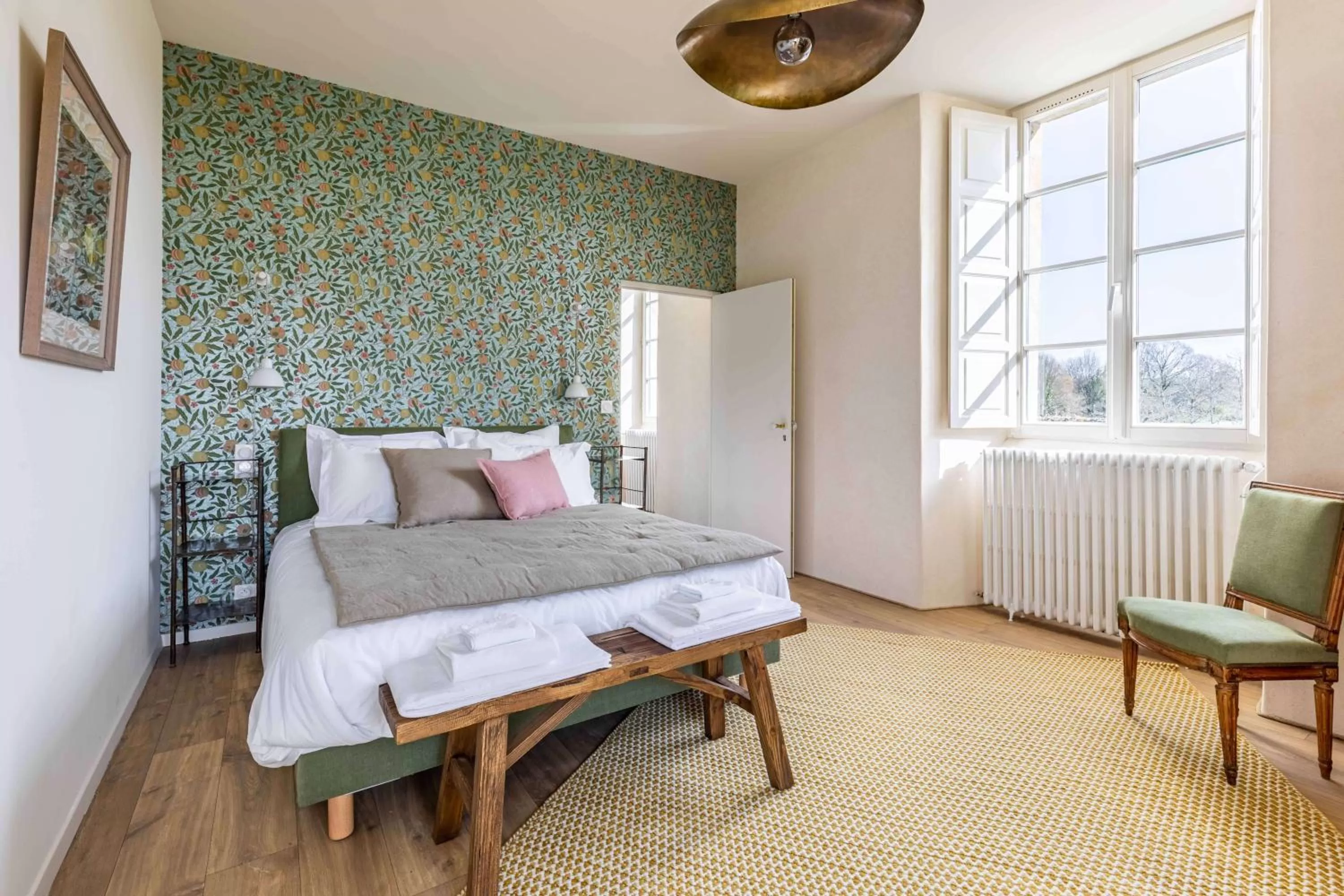 Bed in Manoir du Guern