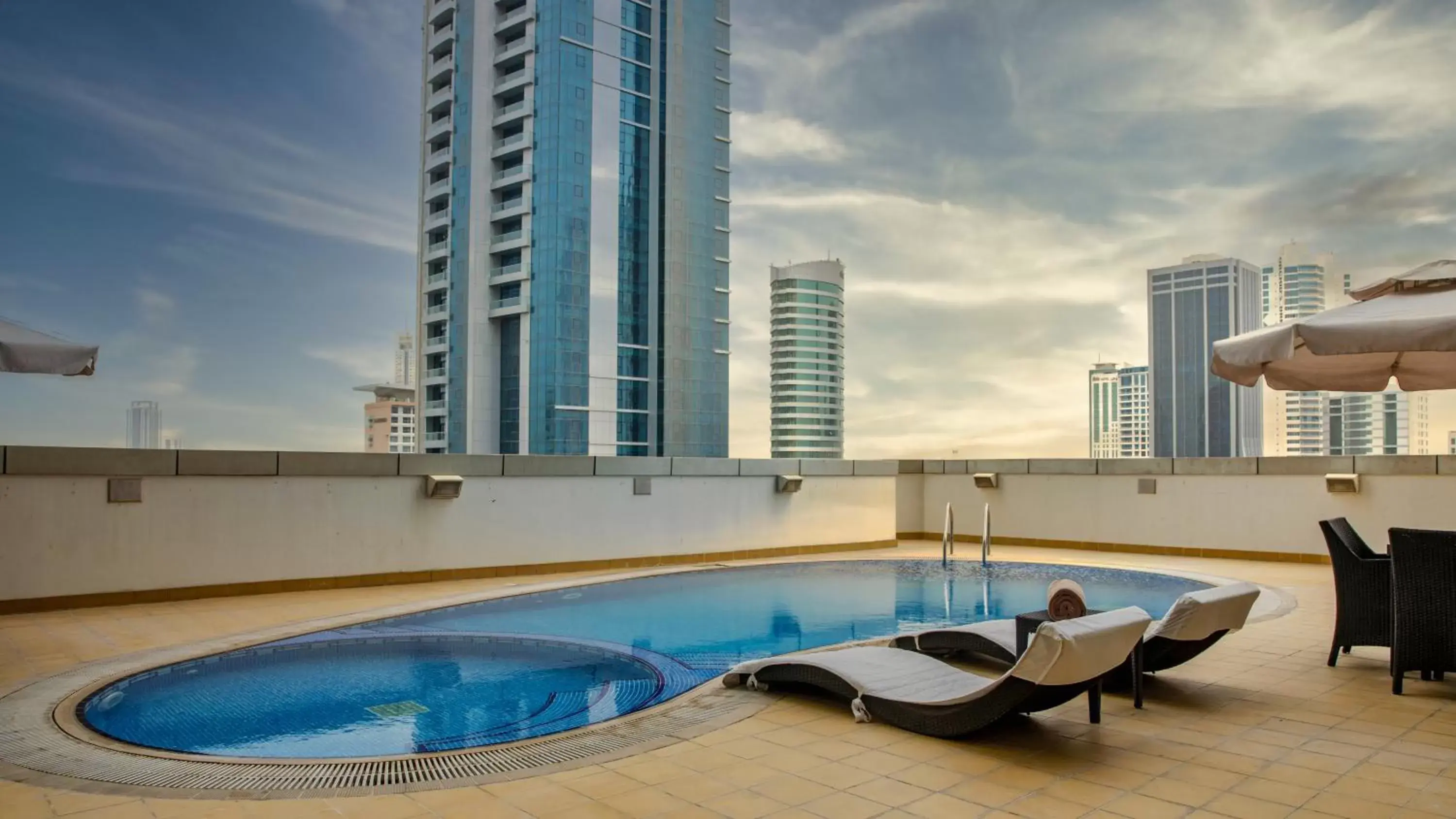 Pool view, Swimming Pool in S Hotel Bahrain