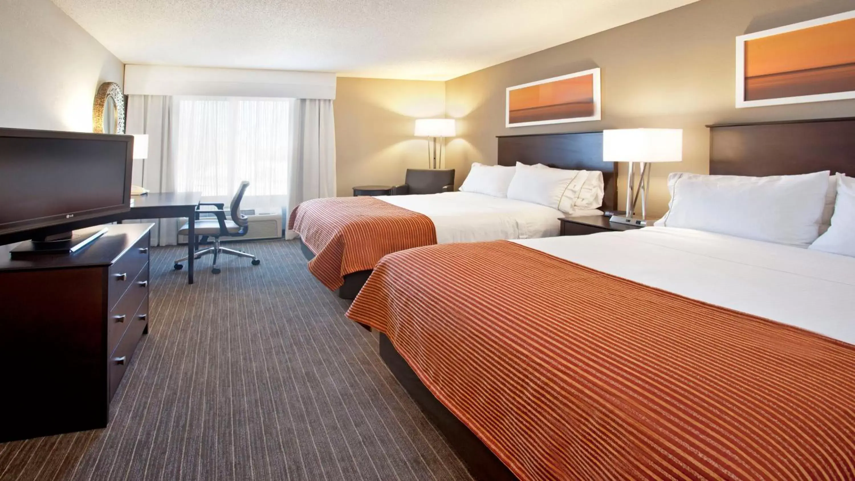 Queen Room with Two Queen Beds and Roll-In Shower - Disability Access in Holiday Inn Express Hotel & Suites Minneapolis - Minnetonka, an IHG Hotel