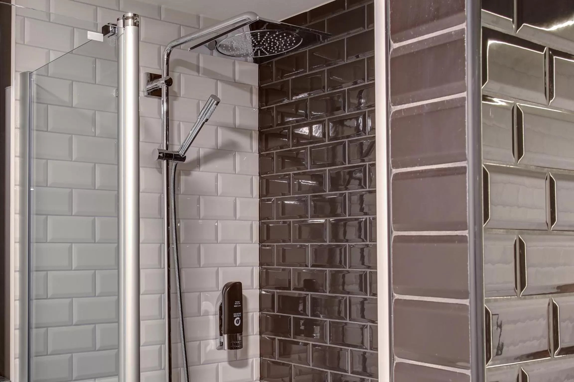 Bathroom in Vienna House Easy by Wyndham Dortmund City