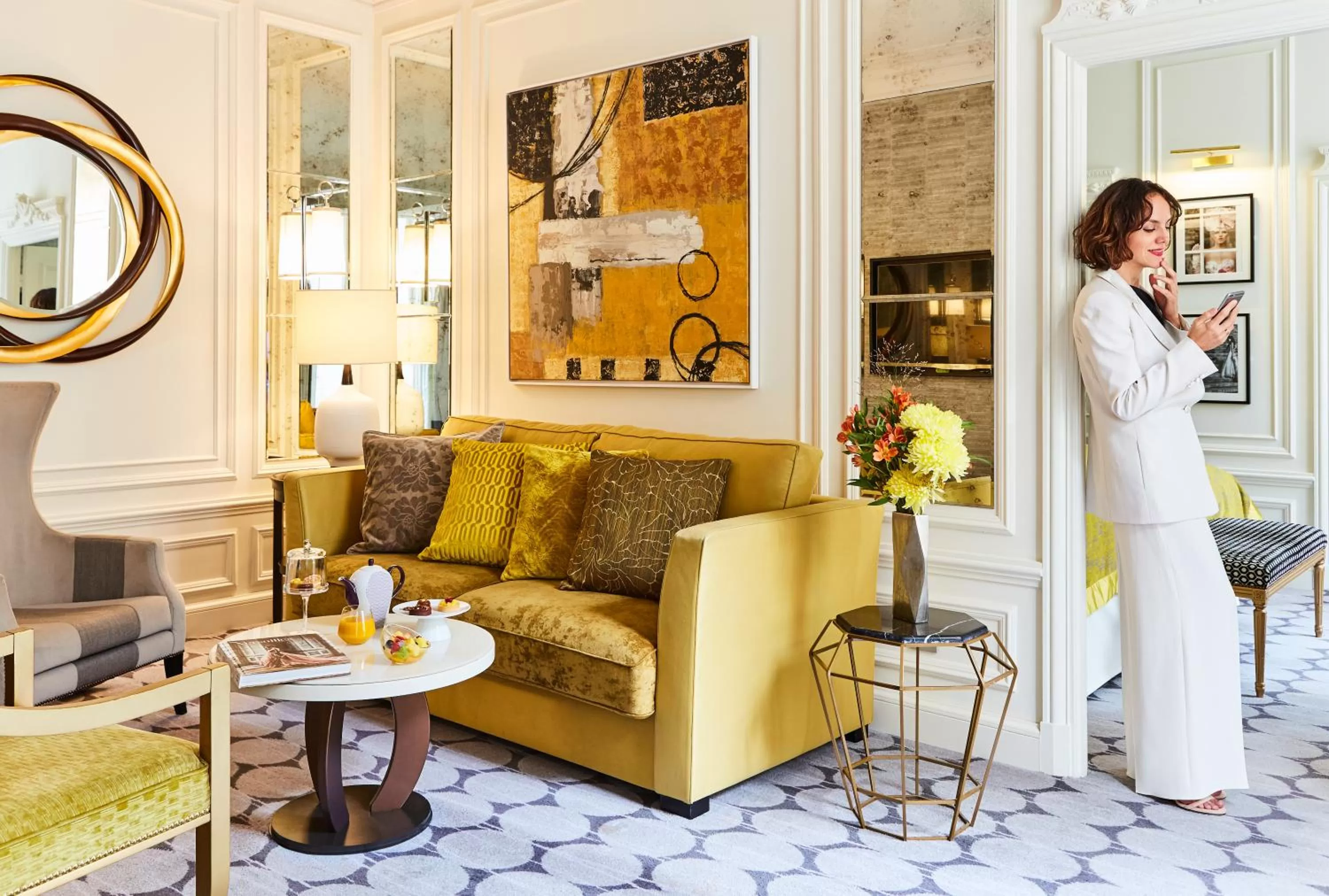 Living room in Sofitel Paris Le Faubourg