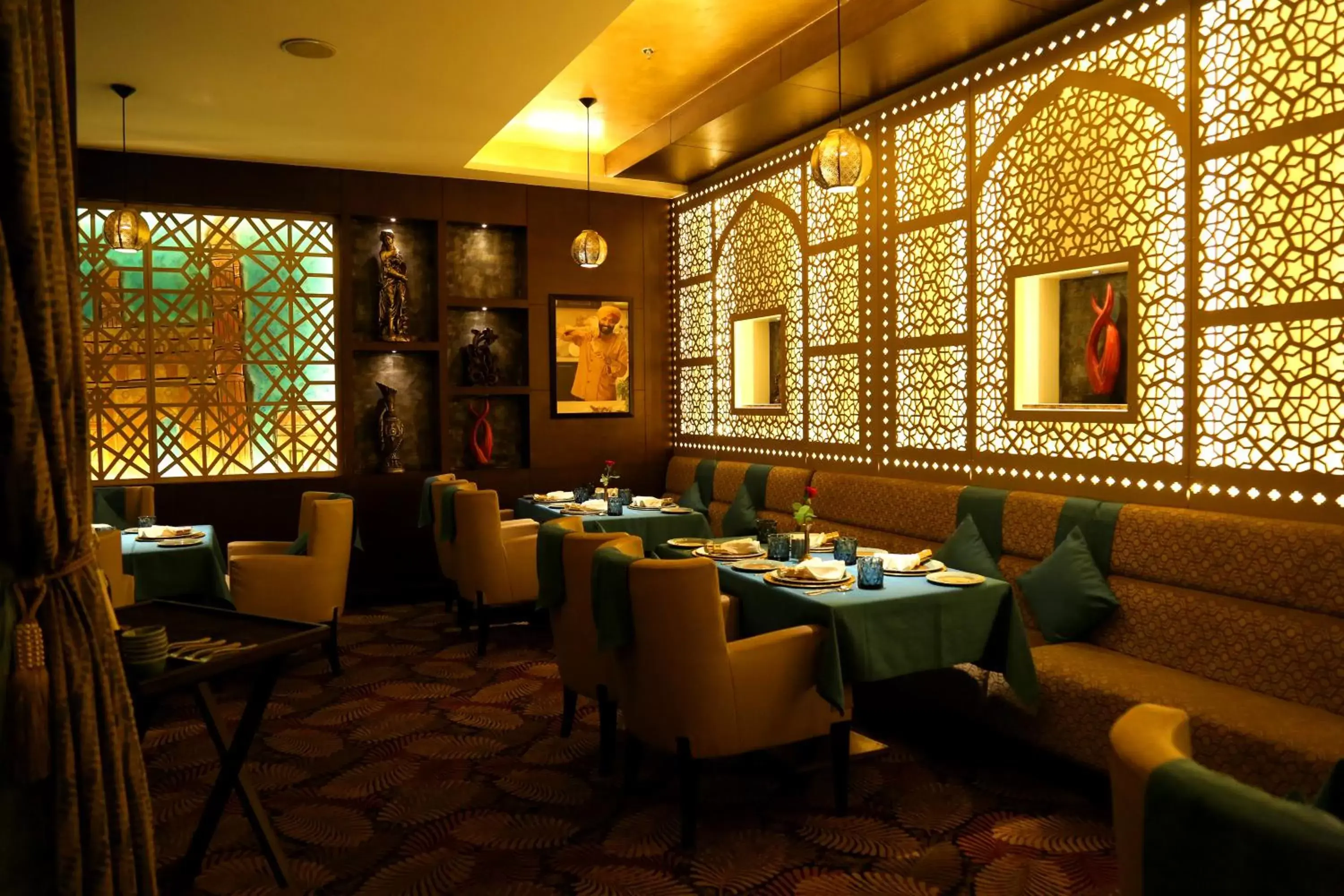 Restaurant/places to eat in The Cabbana Resort & Spa Restaurant/places to eat in The Cabbana Resort & Spa