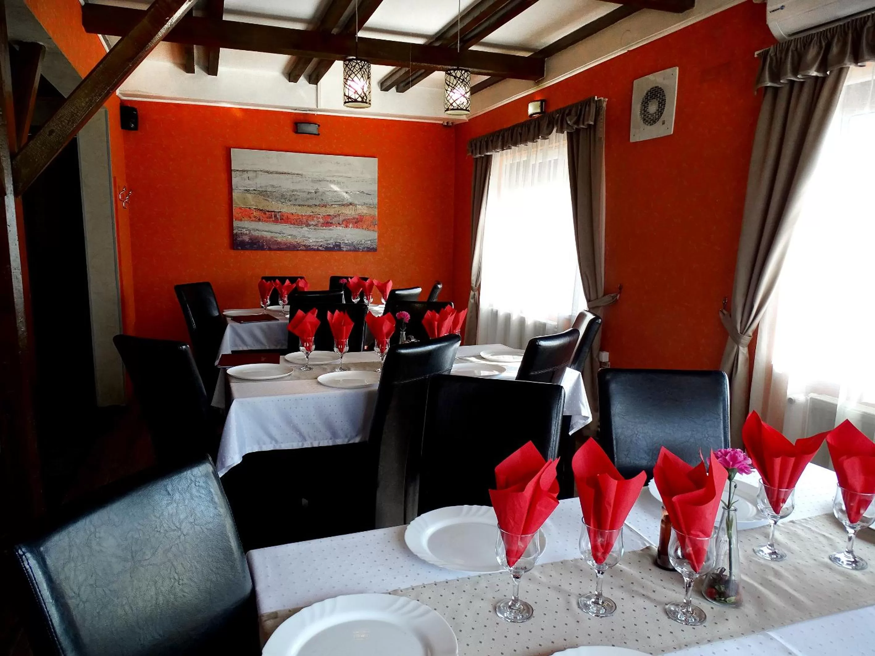 Lounge or bar, Restaurant/Places to Eat in Prince Hotel