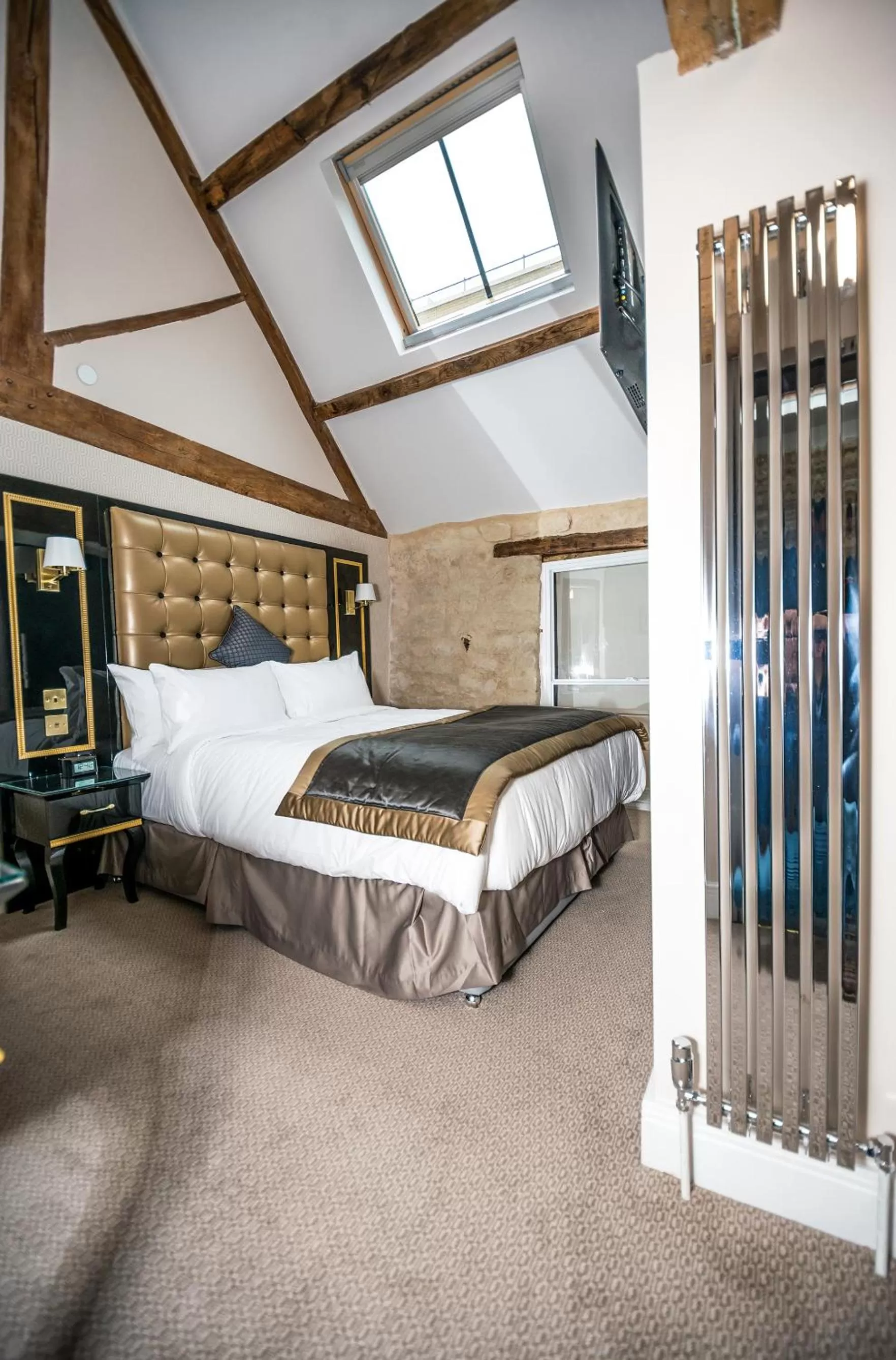 Bed in Museum Residence Oxford