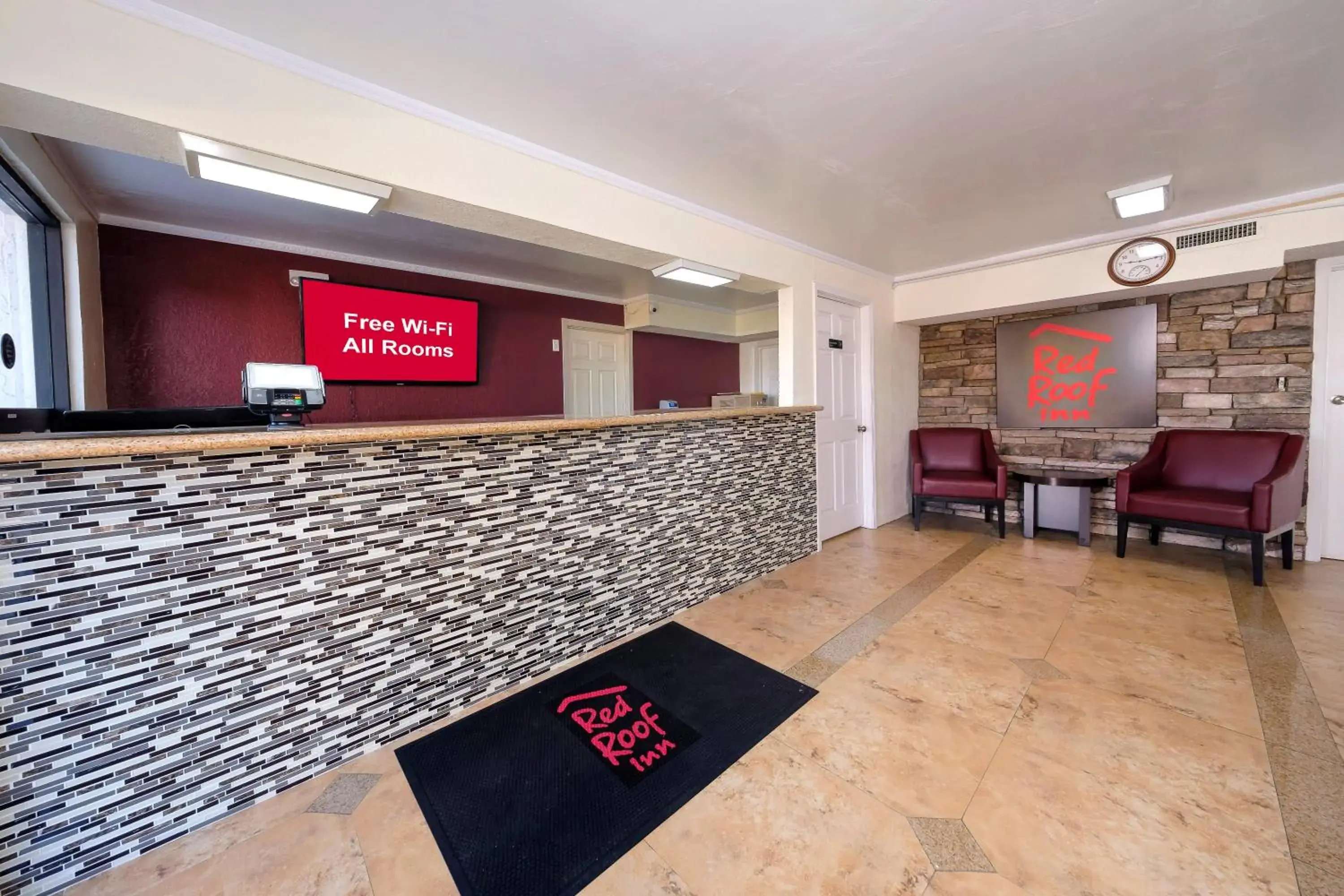 Lobby or reception, Lobby/Reception in Red Roof Inn Crestview