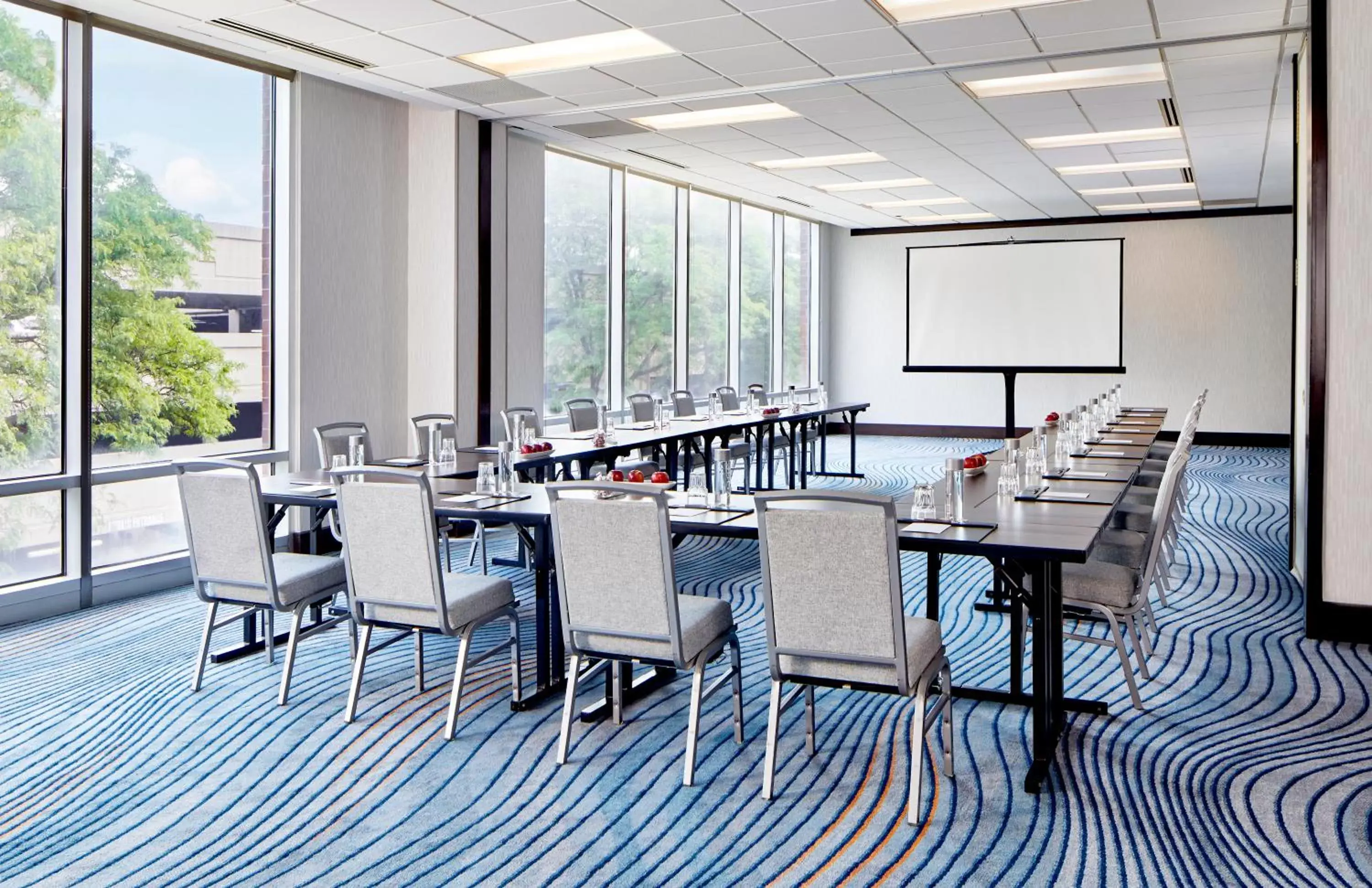 Meeting/conference room in Sheraton Indianapolis Hotel at Keystone Crossing