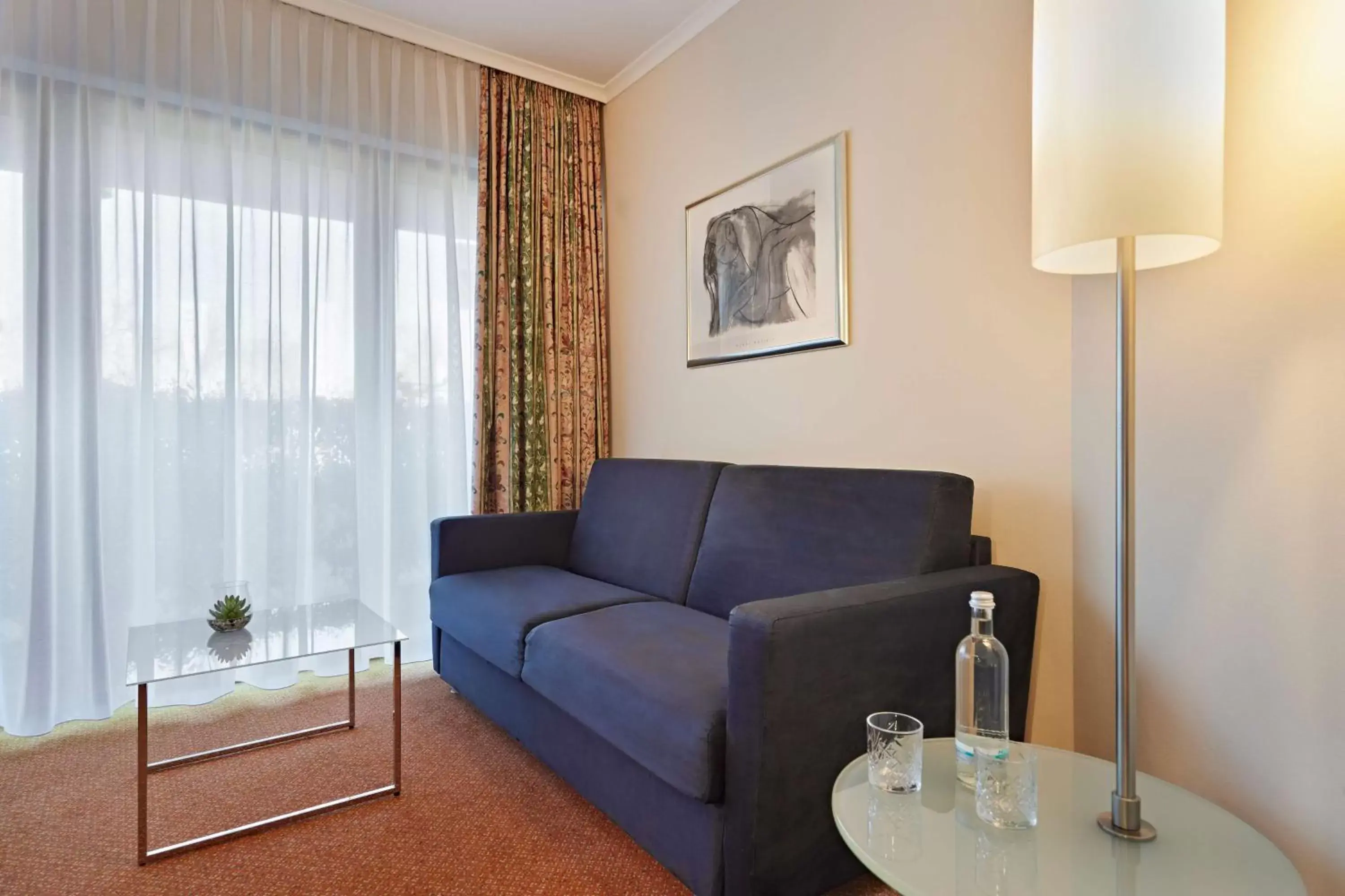 Bedroom, Seating Area in Lindner Hotel Leverkusen BayArena, part of JdV by Hyatt