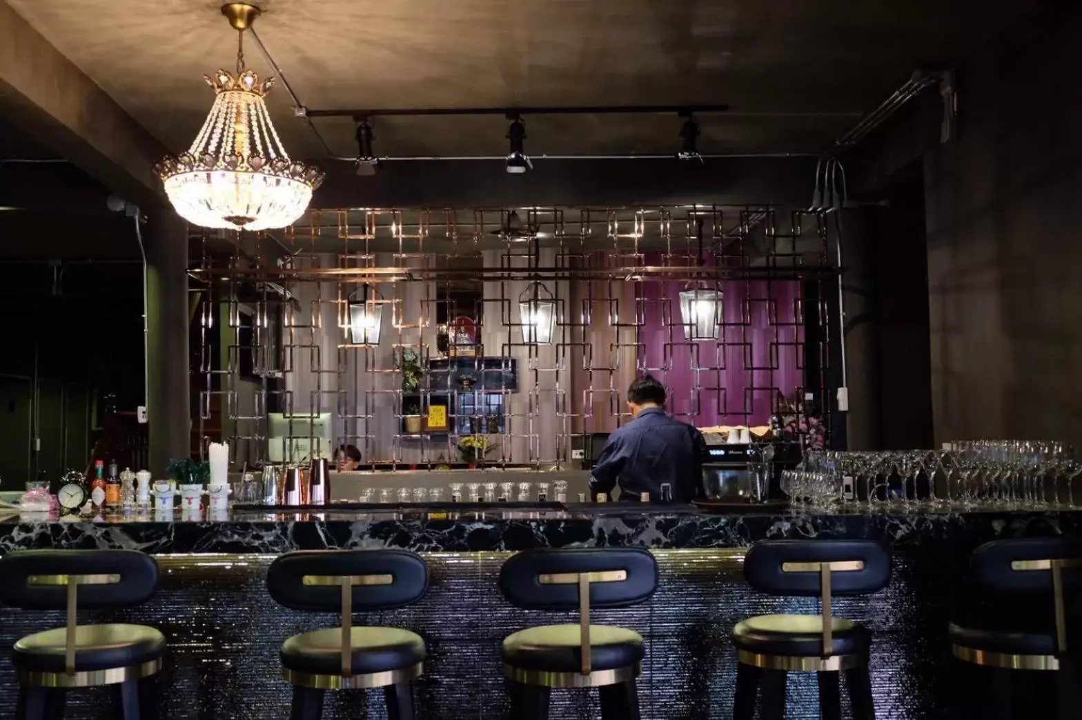 Restaurant/places to eat in V Varee Bangkok Restaurant/places to eat in V Varee Bangkok