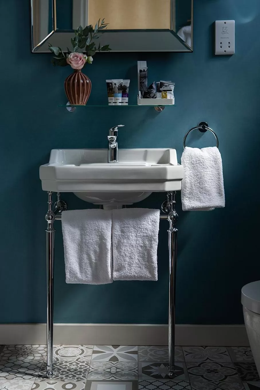 Bathroom in Queens Hotel & Spa Bournemouth