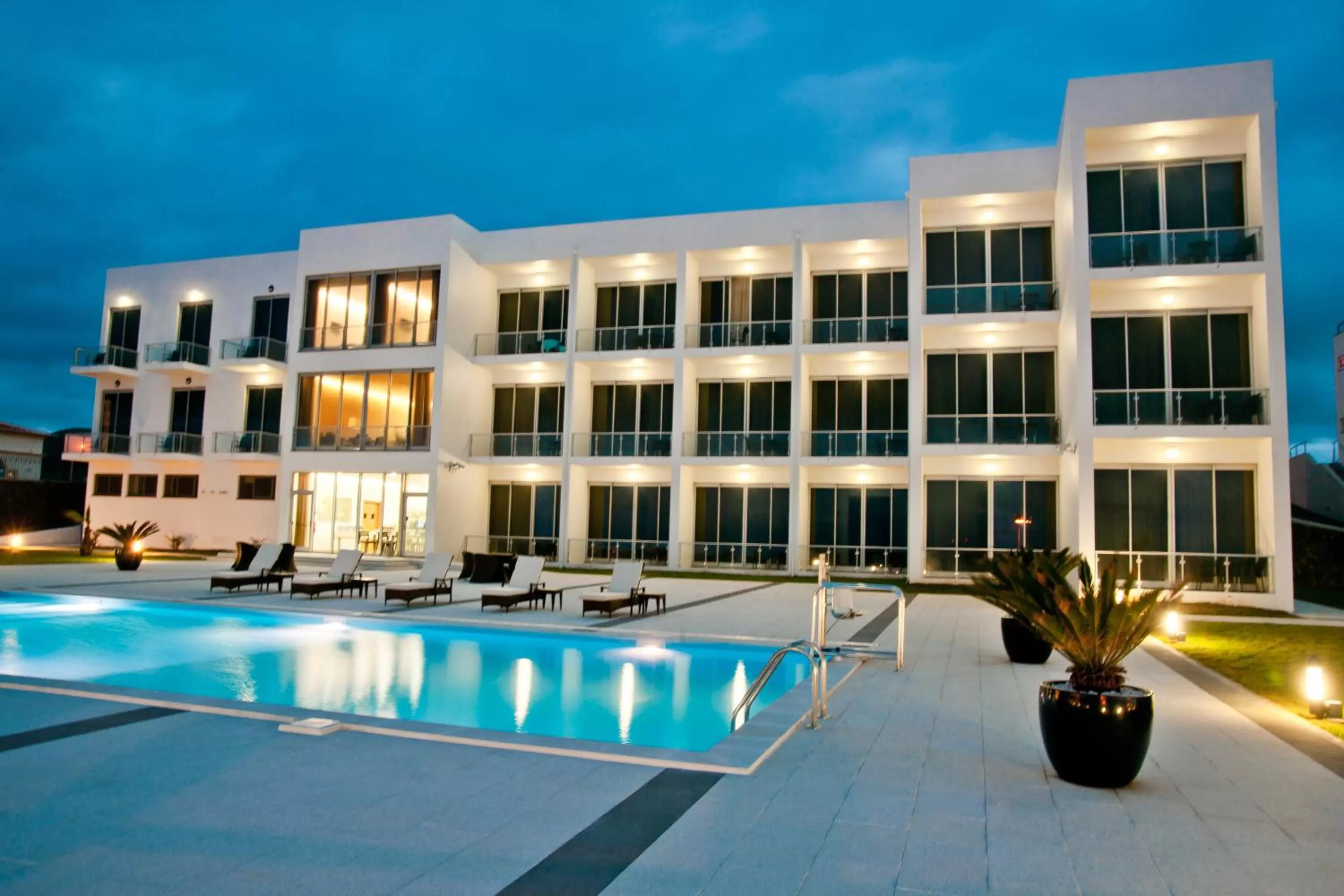 Swimming pool in Atlantida Mar Hotel