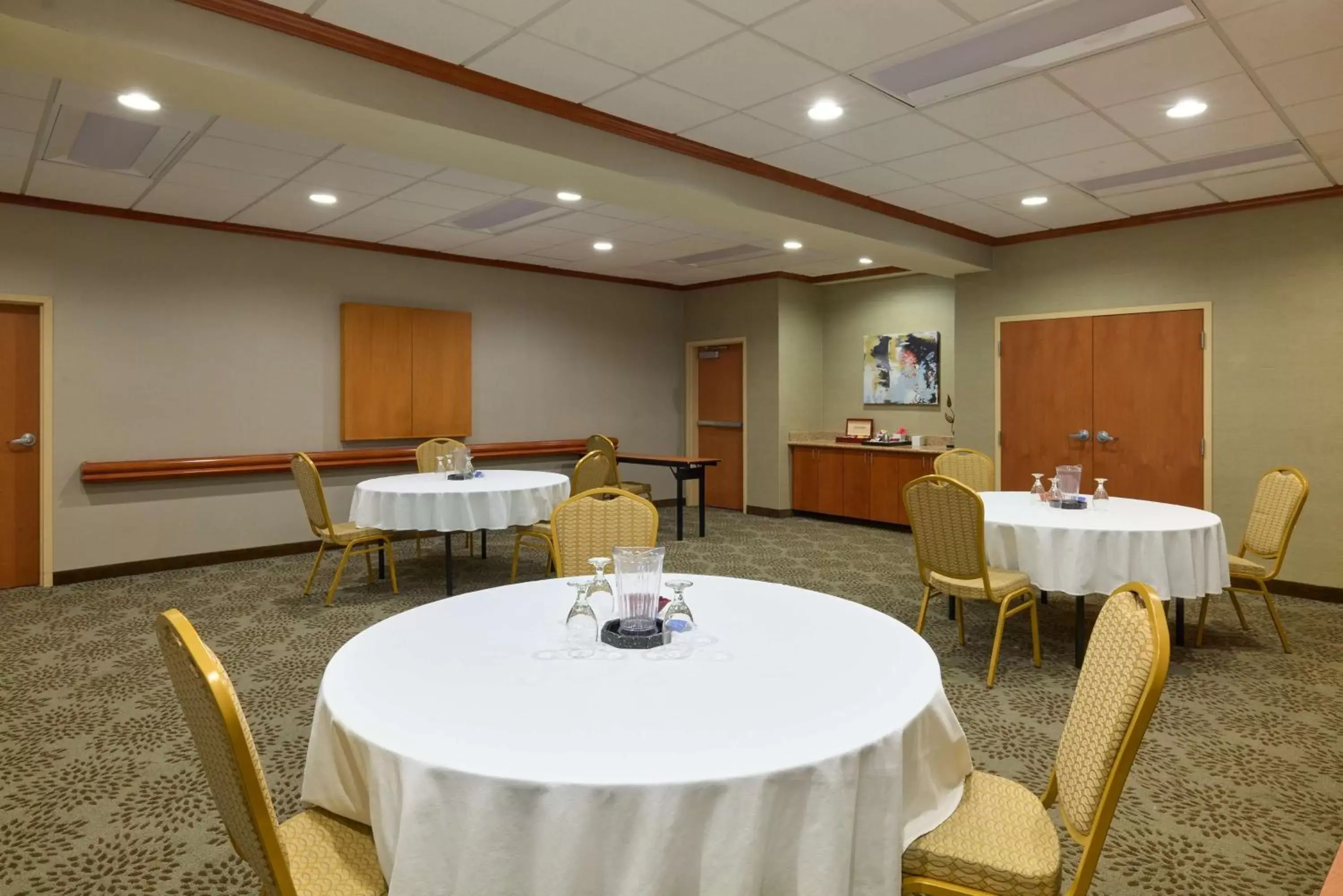 Meeting/conference room in Hampton Inn & Suites Providence / Smithfield