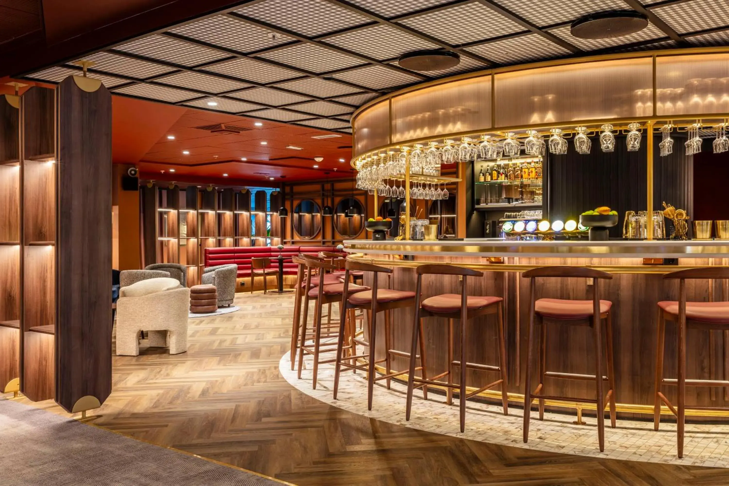 Lounge or bar in Radisson Blu Royal Garden Hotel, Trondheim Lounge or bar in Radisson Blu Royal Garden Hotel, Trondheim