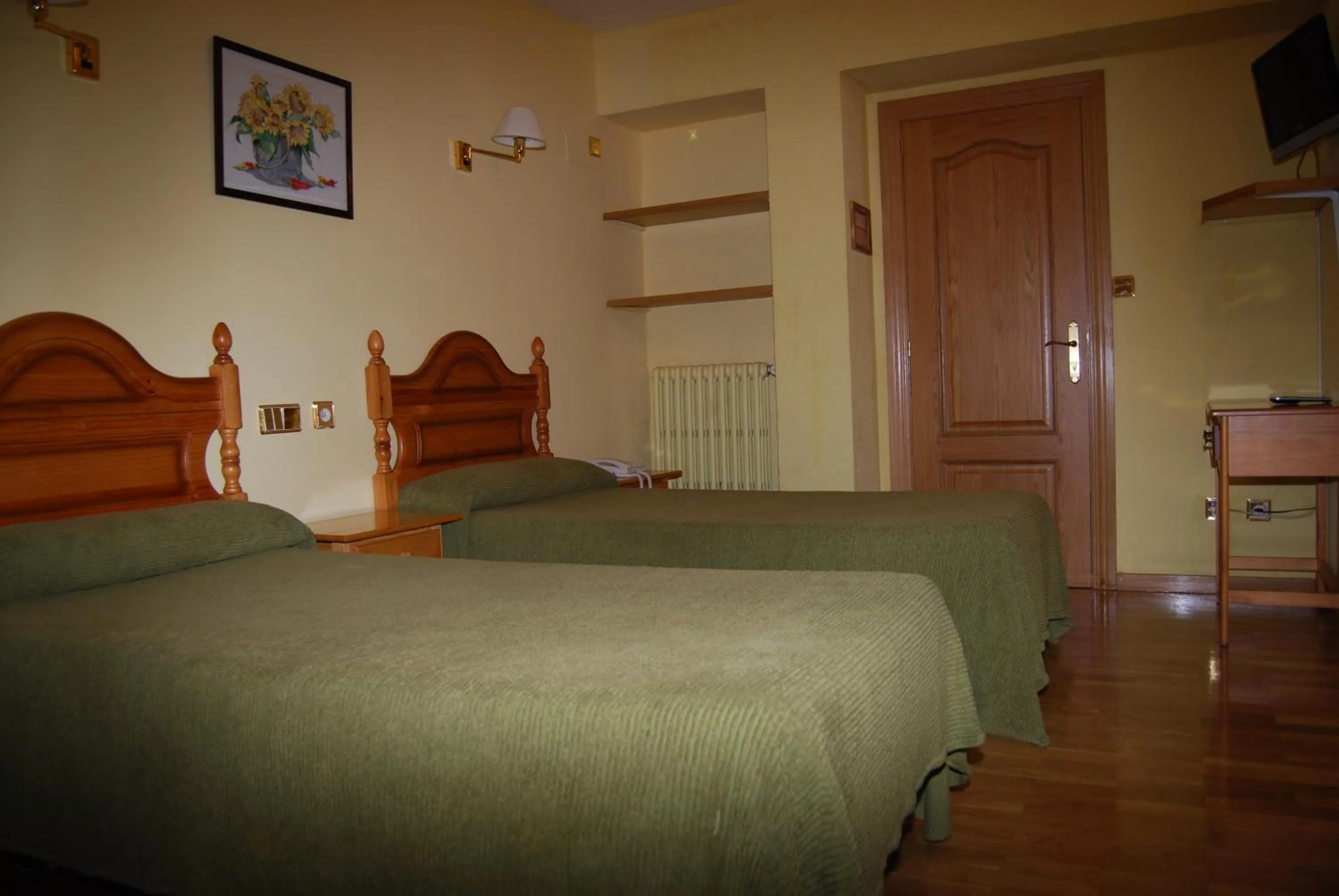 Photo of the whole room, Bed in Hotel A Nieu